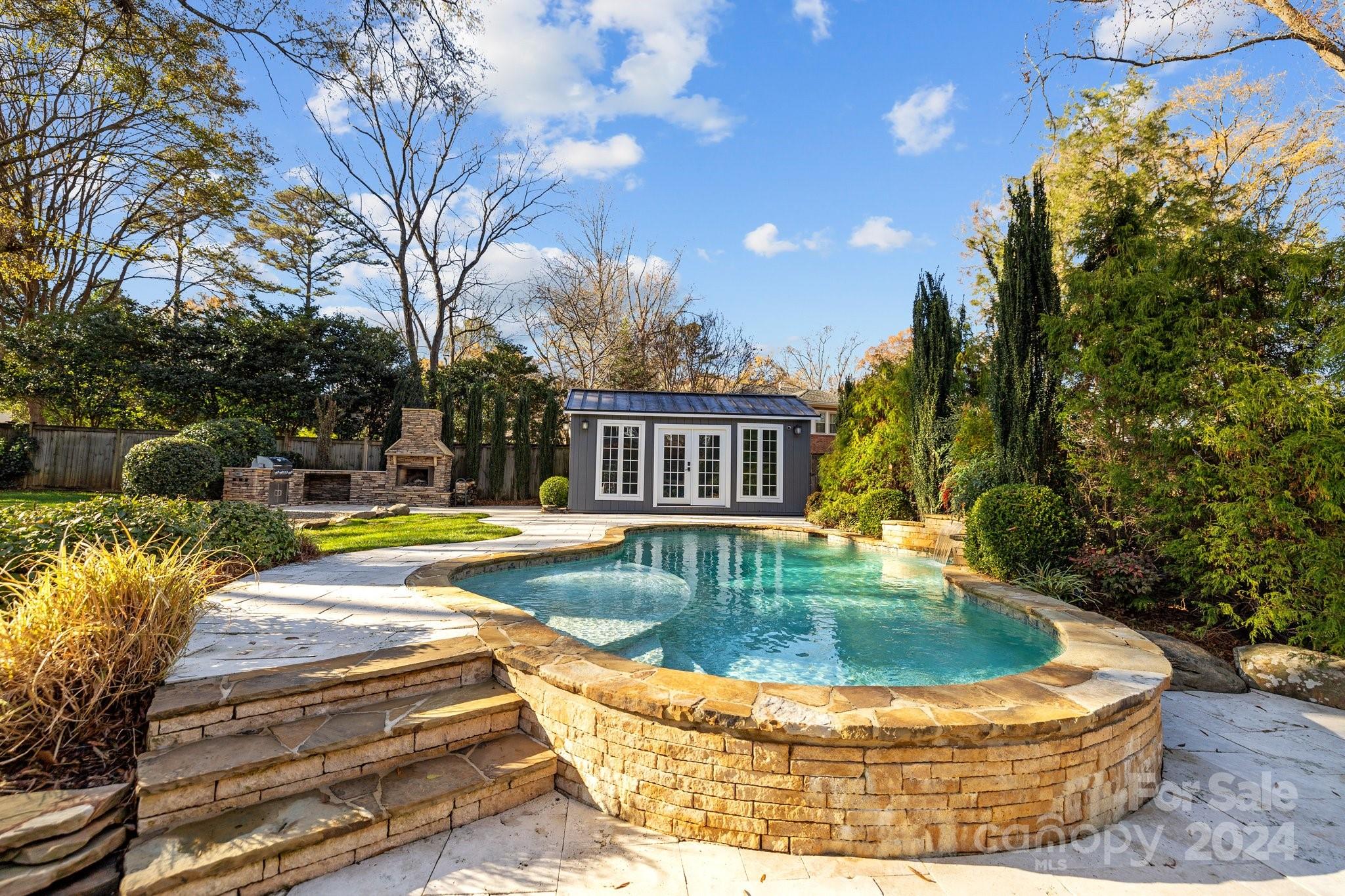 Woodbridge - Residential