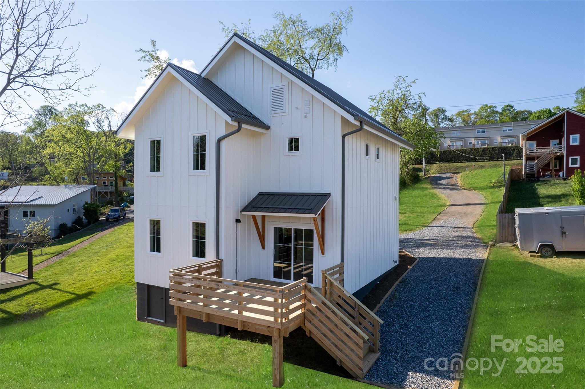 338 Emma Road