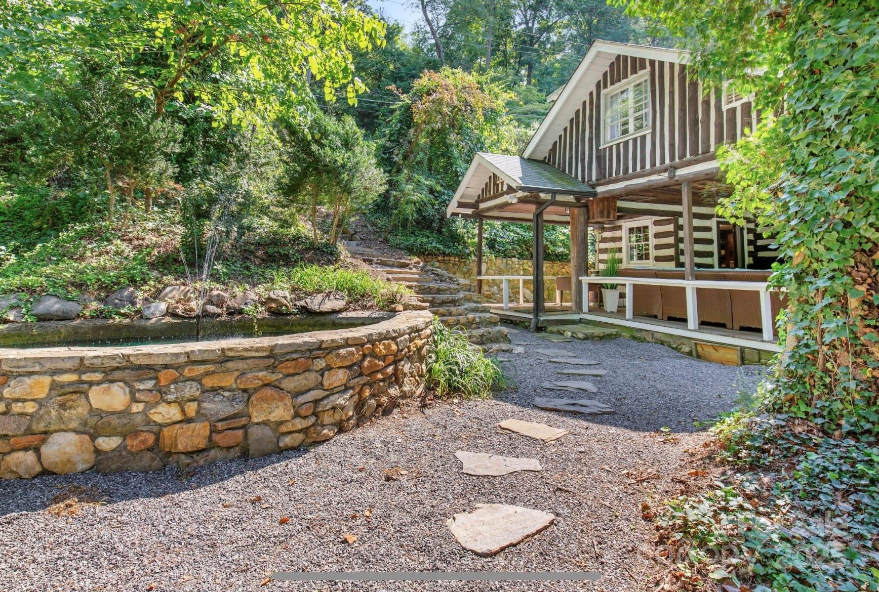 5 Hemphill Road