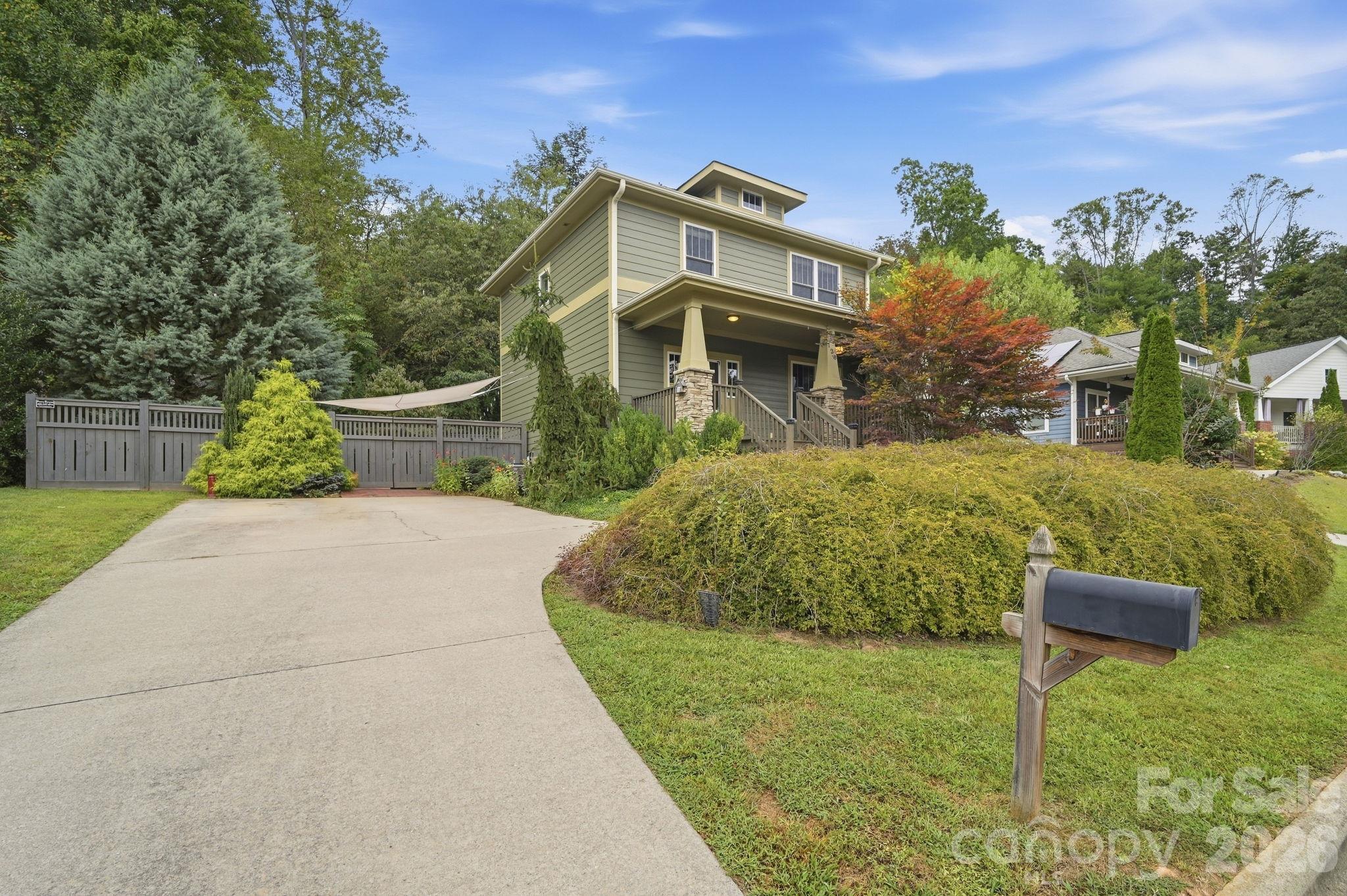 128 Estelle Park Drive