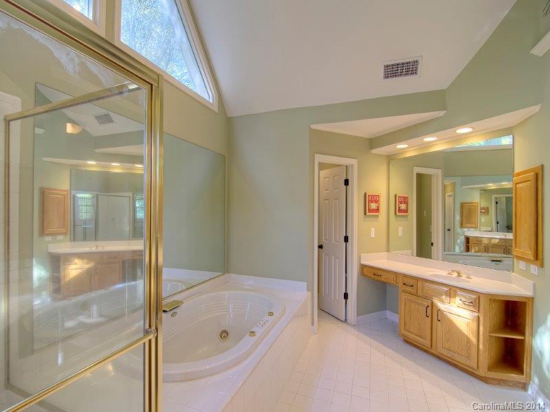 The Hamptons - Residential