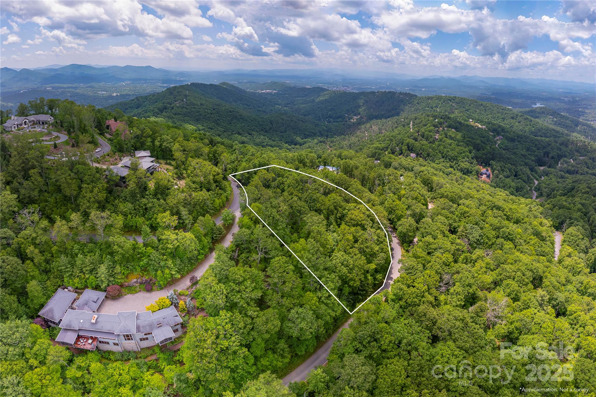 152 Skycliff Drive 8