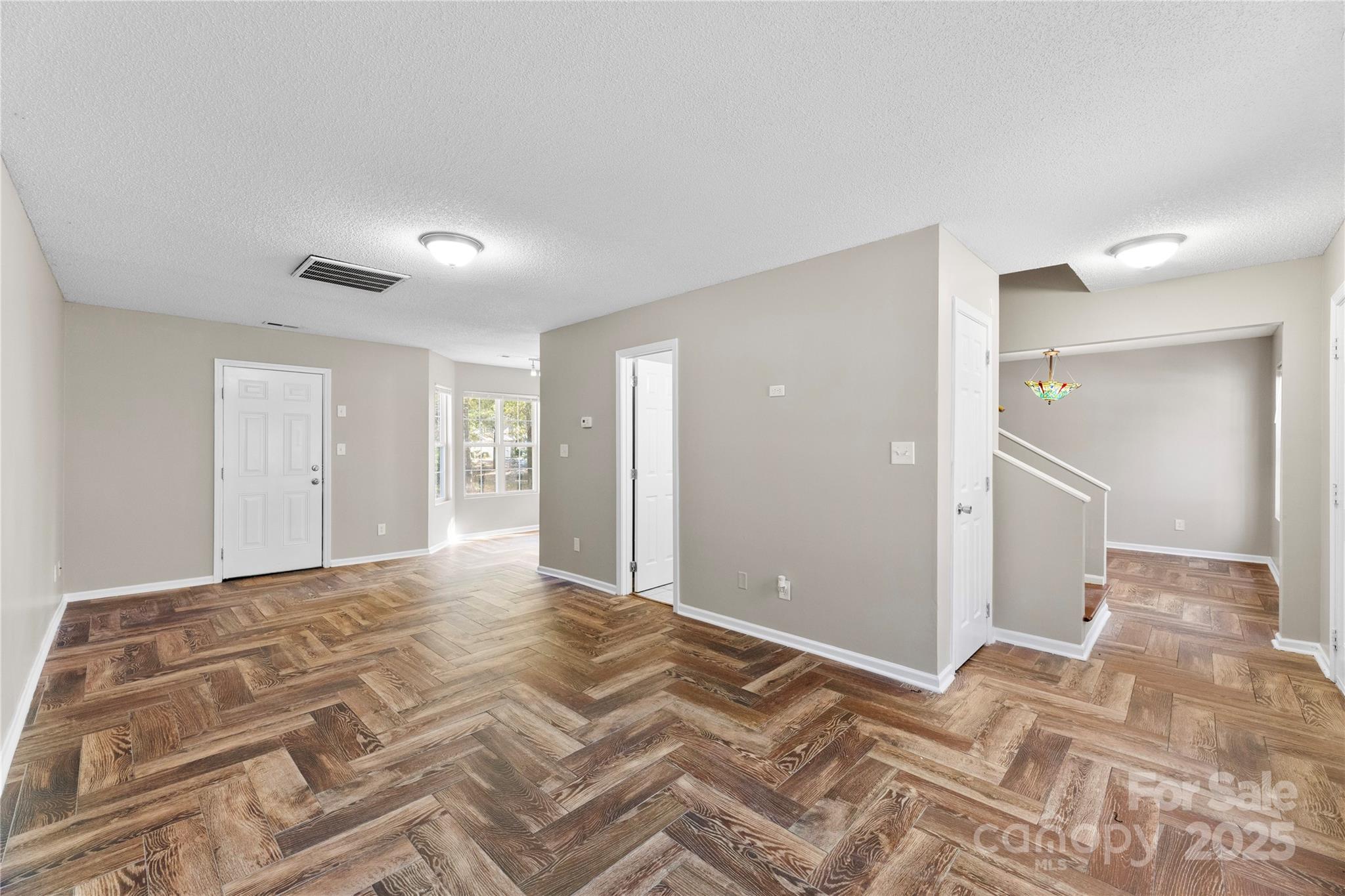 822 Mt Holly Huntersville Road