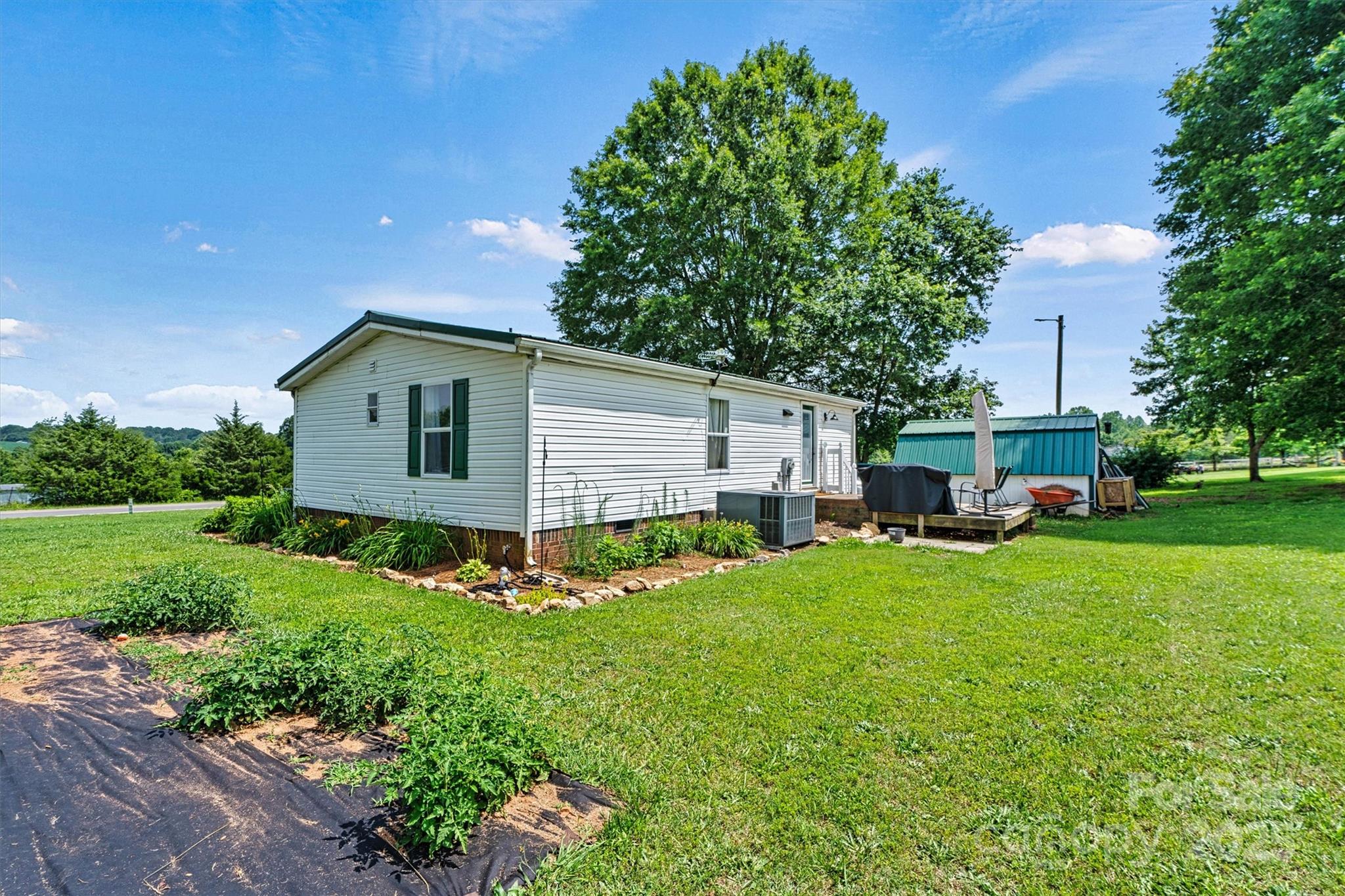 Dutchman Creek Estates - Residential