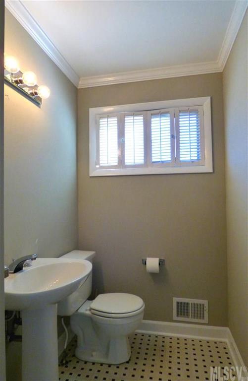 Forest Hills - Residential