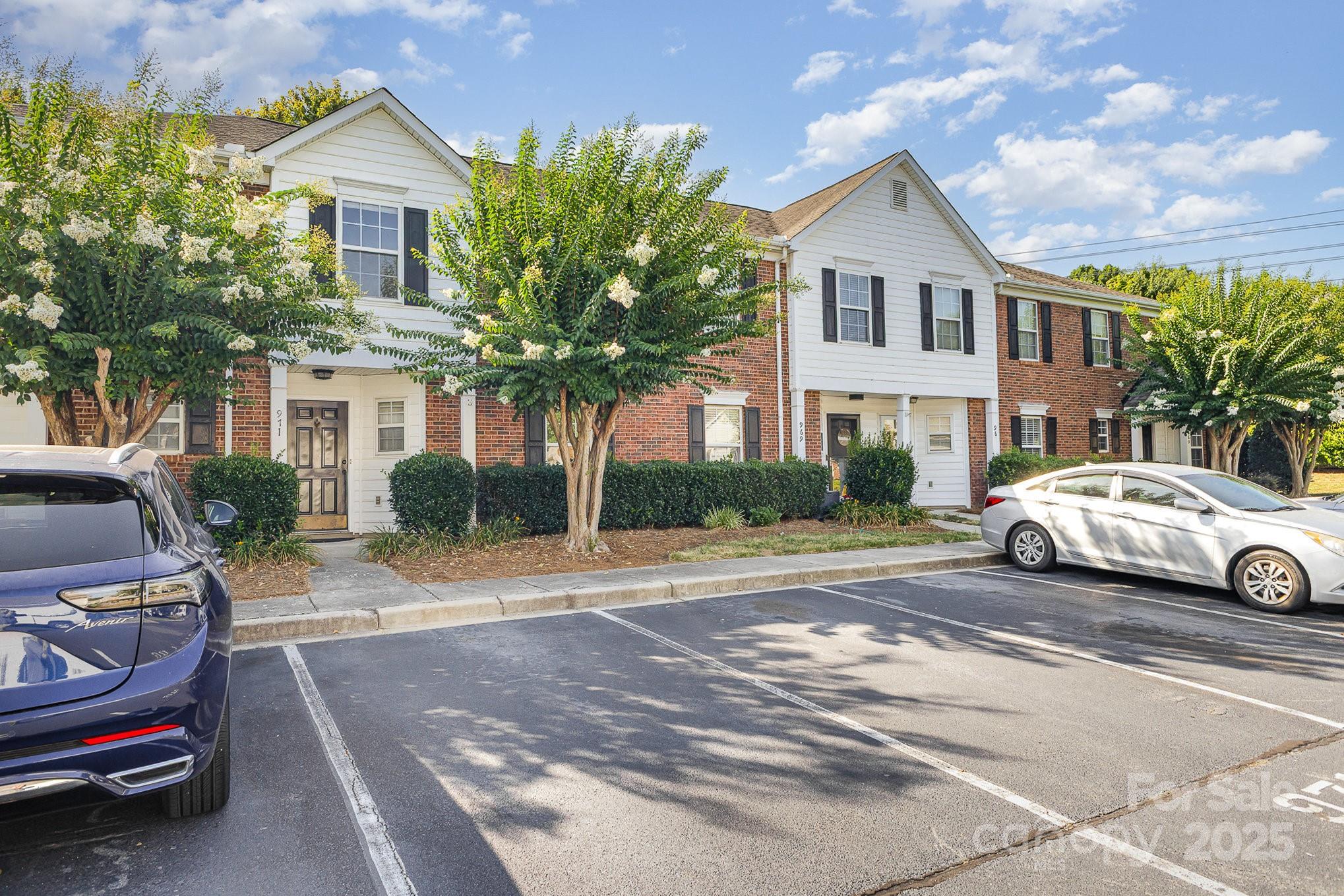 Regent Park - Residential