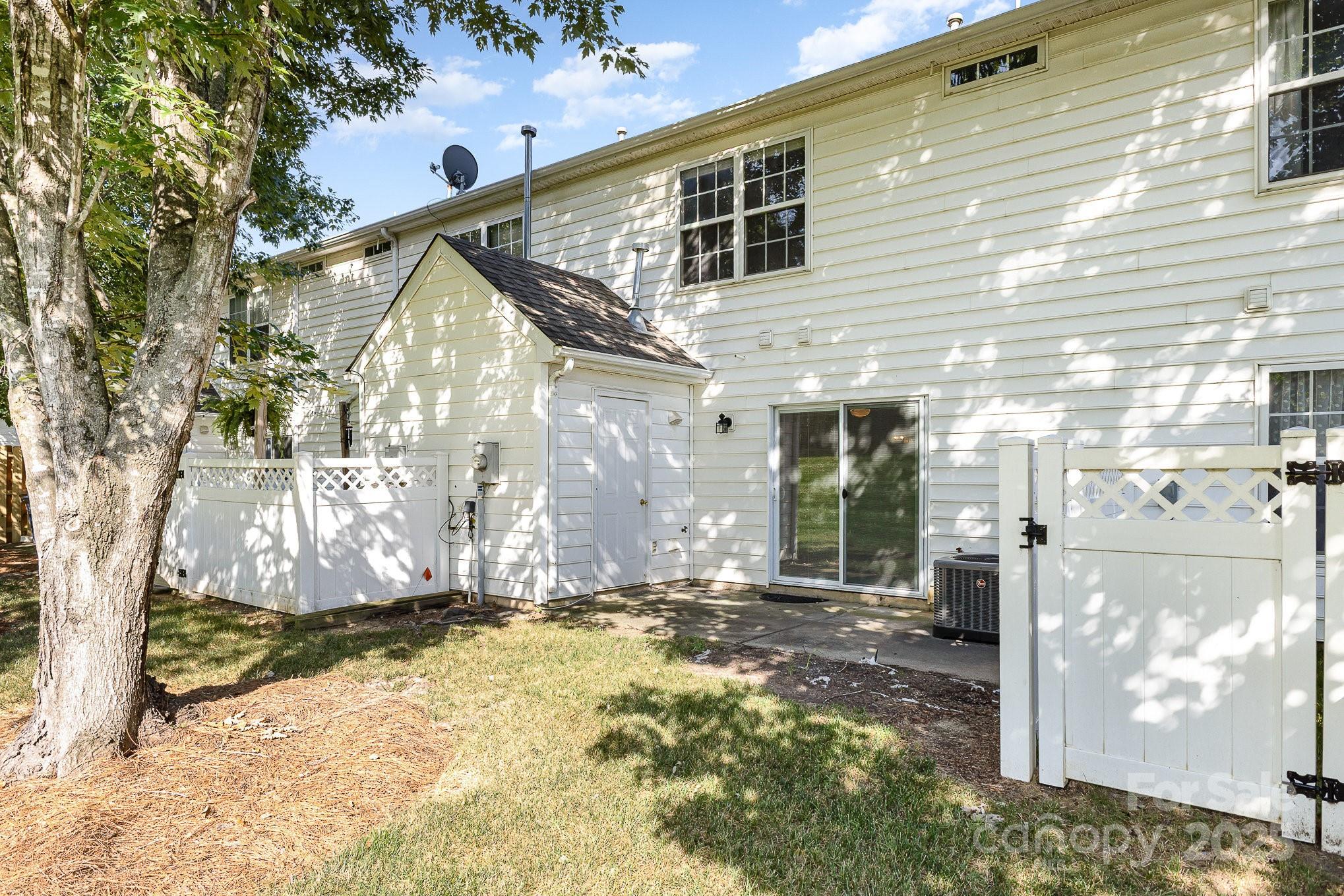 Regent Park - Residential