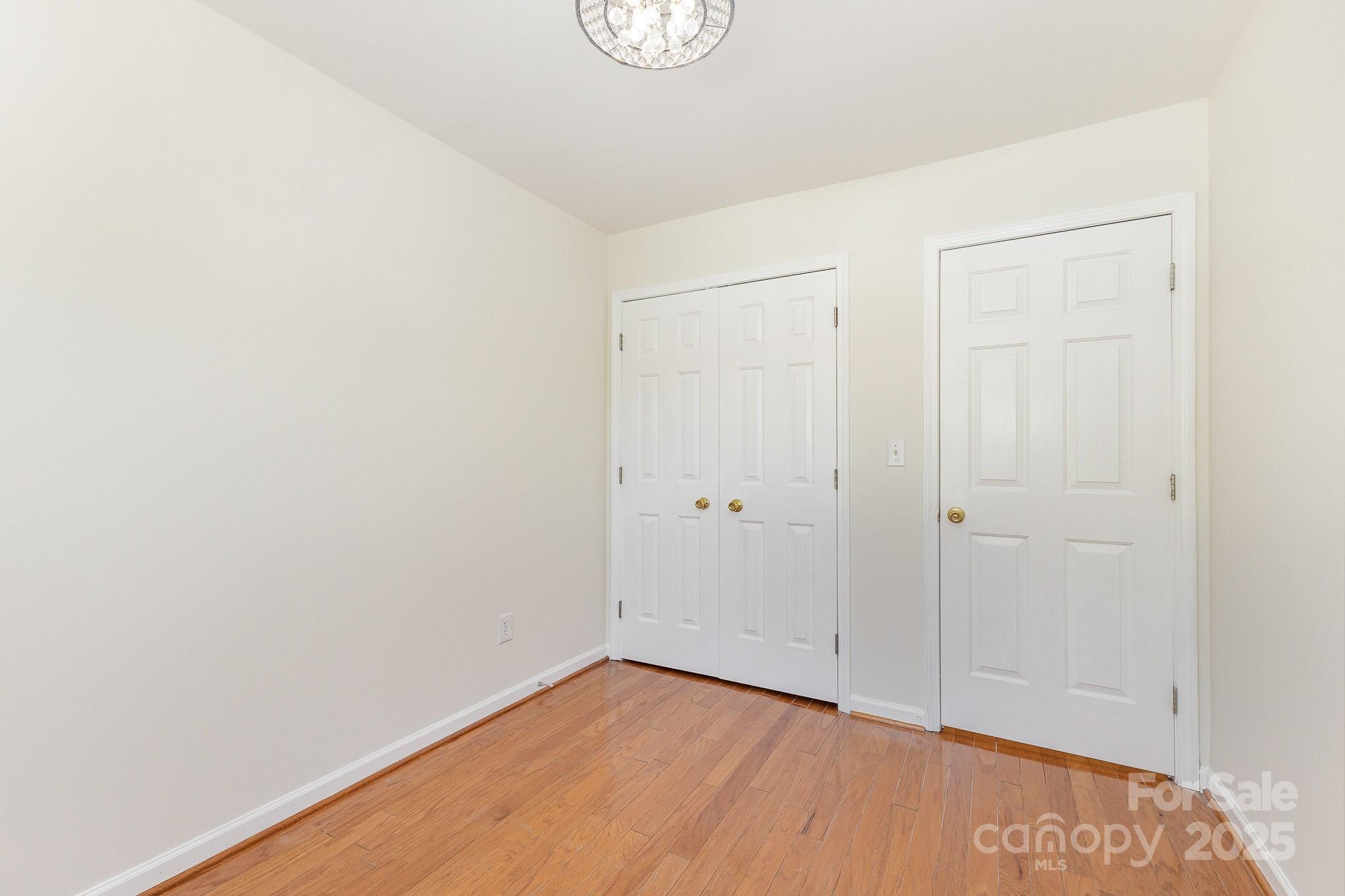 Regent Park - Residential