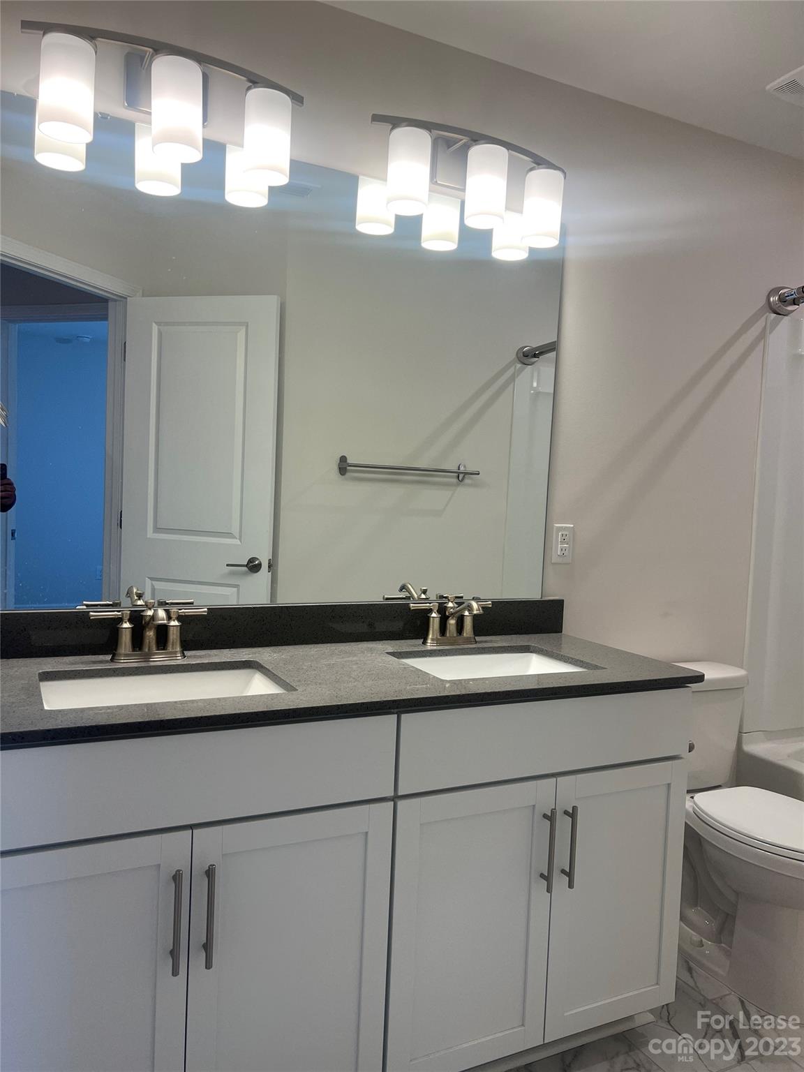 Odell Corners - Residential Lease