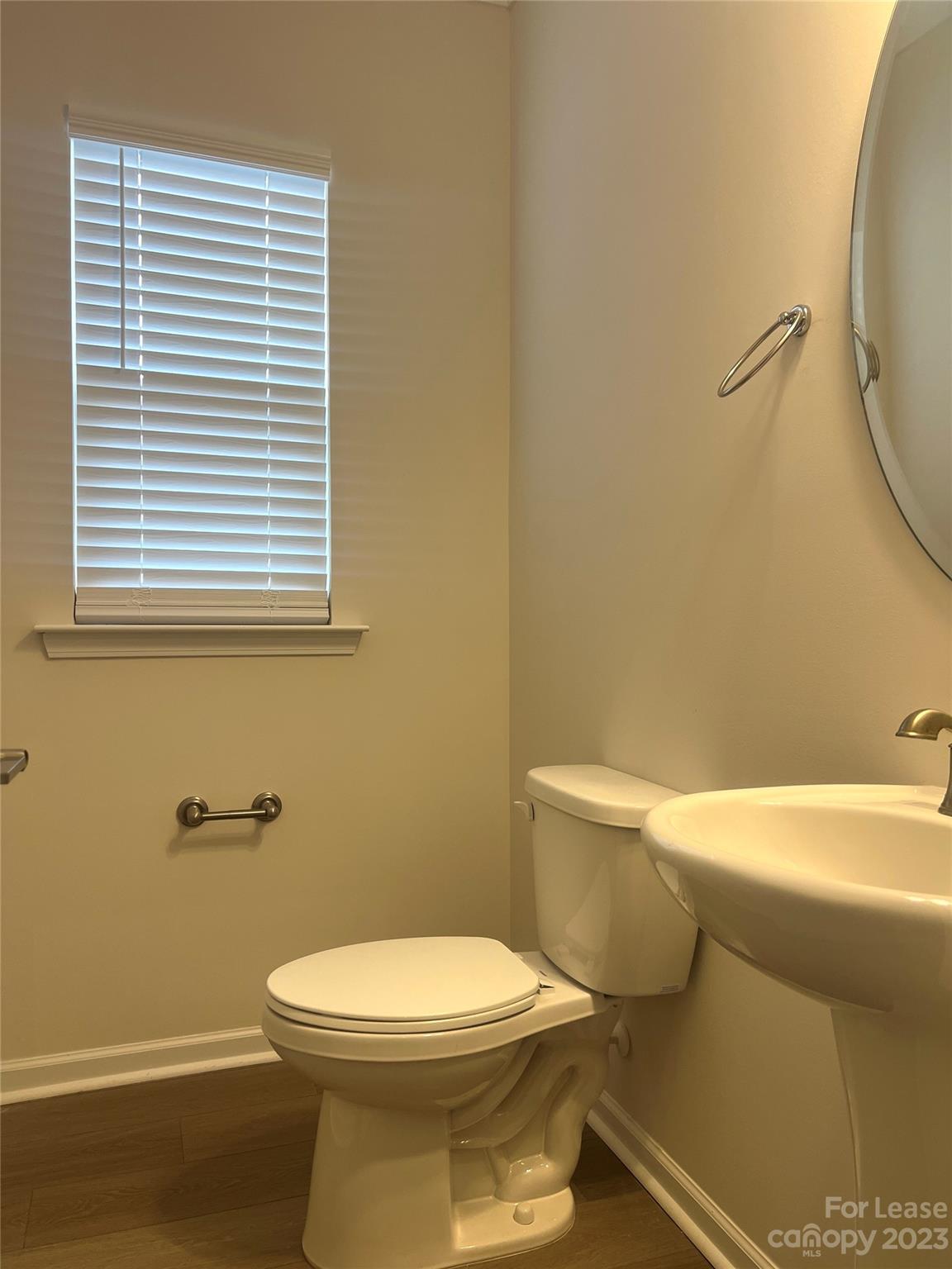 Odell Corners - Residential Lease