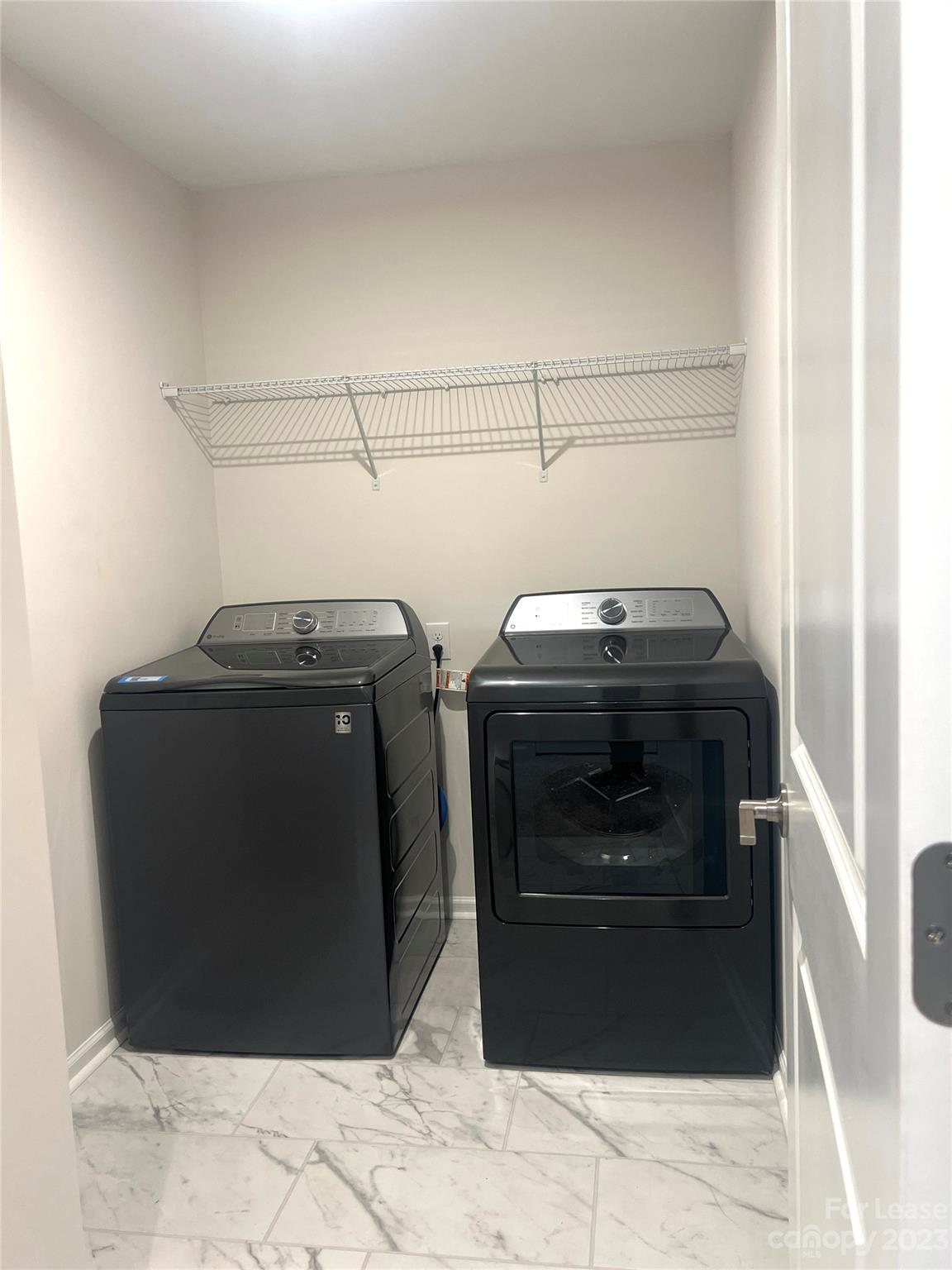 Odell Corners - Residential Lease