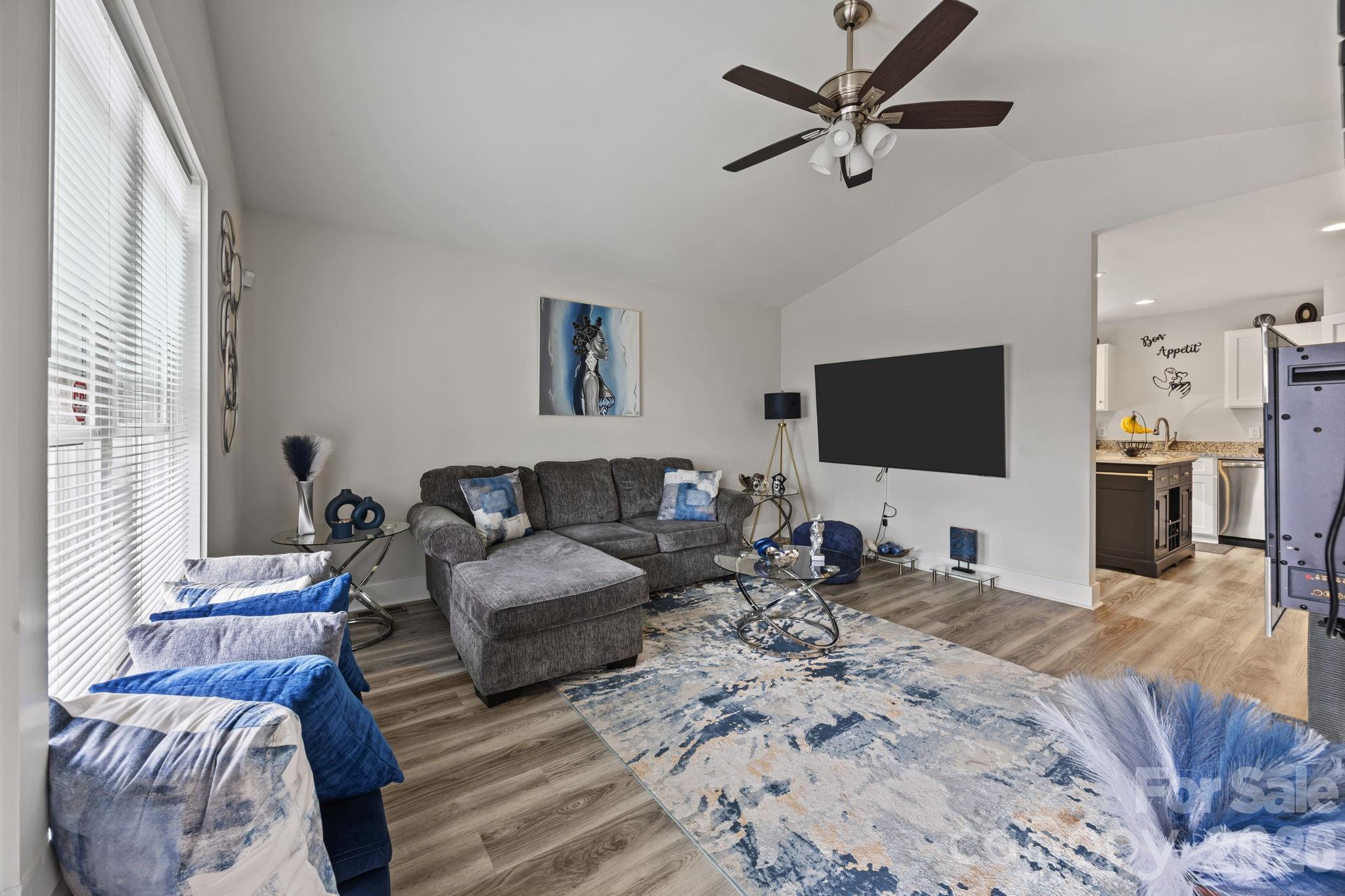 86 Ashlyn Drive SE