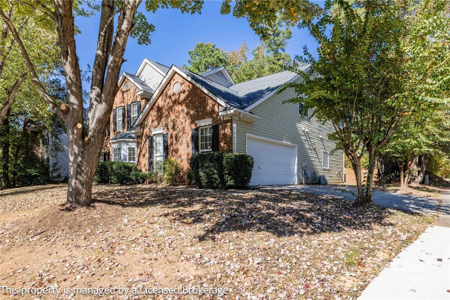 Welcome to this spacious, stunning well maintained home. This home features 5 bedrooms 2.5 bathrooms. Primary bedroom is on the main level with private bath, large walk in closet double vanity separate shower and tub. Family room with gas log fireplace, tile floor in kitchen, tile backsplash, granite countertops, stainless steel appliances, plenty of counter space and an abundance of cabinet, eat in kitchen and formal dining room. Upstairs there are 4 nice size bedrooms full bath. A walkway over looking the family room, 2 car garage. A short drive to dining, shopping, entertainment and I485.This home has been well cared for and is move in ready. Don't let this one get away. Call and schedule your tour today.