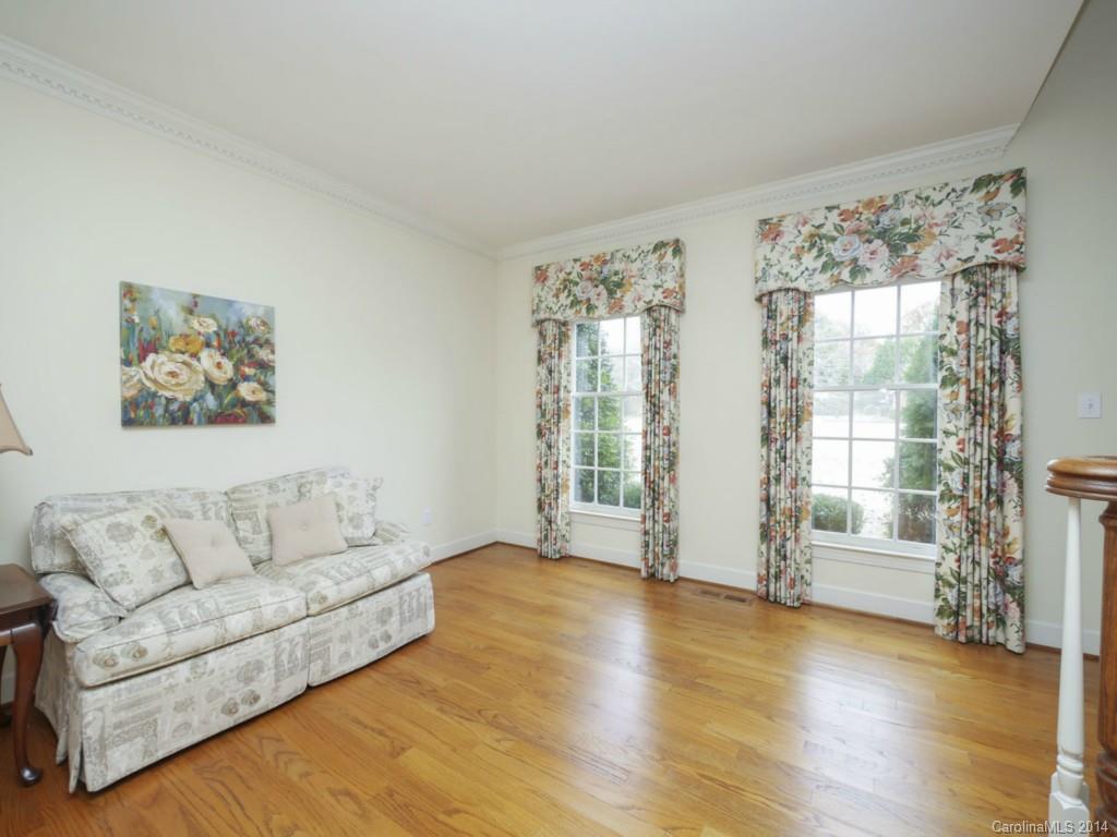 Country Club Estates - Residential