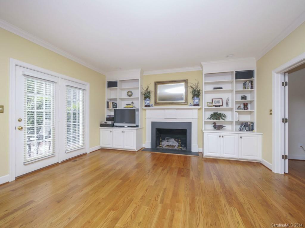 Country Club Estates - Residential