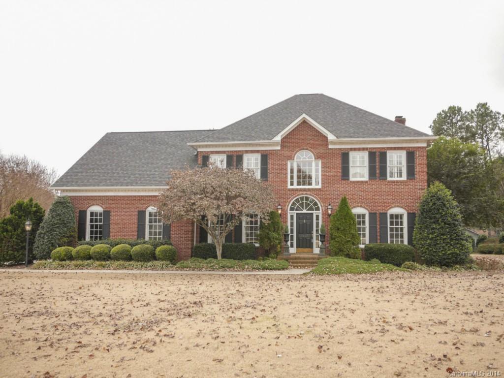 Country Club Estates - Residential