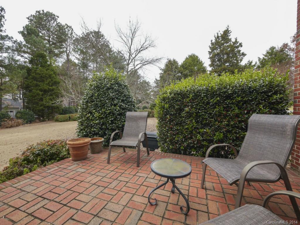 Country Club Estates - Residential