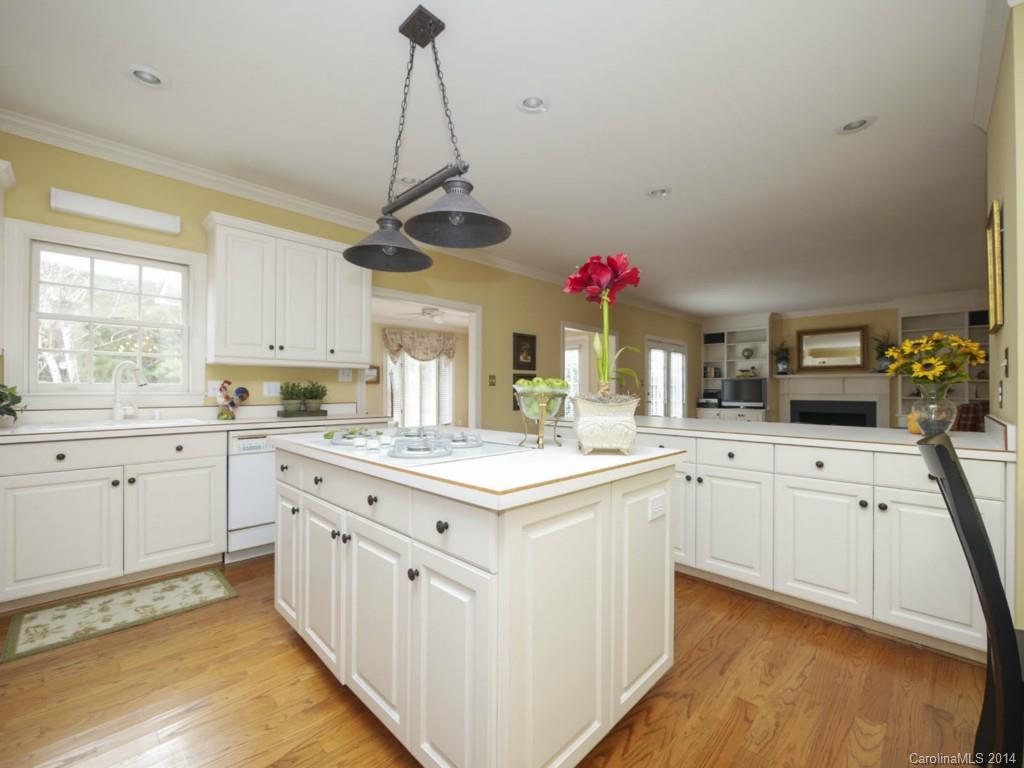 Country Club Estates - Residential