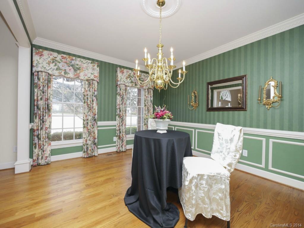 Country Club Estates - Residential