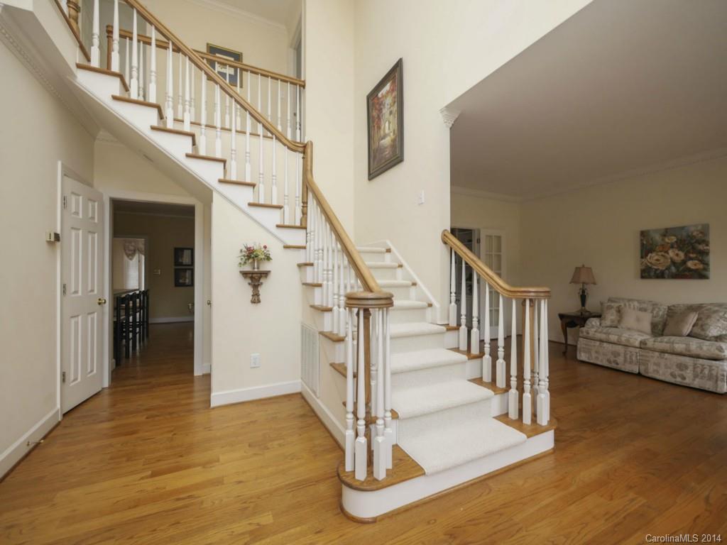 Country Club Estates - Residential