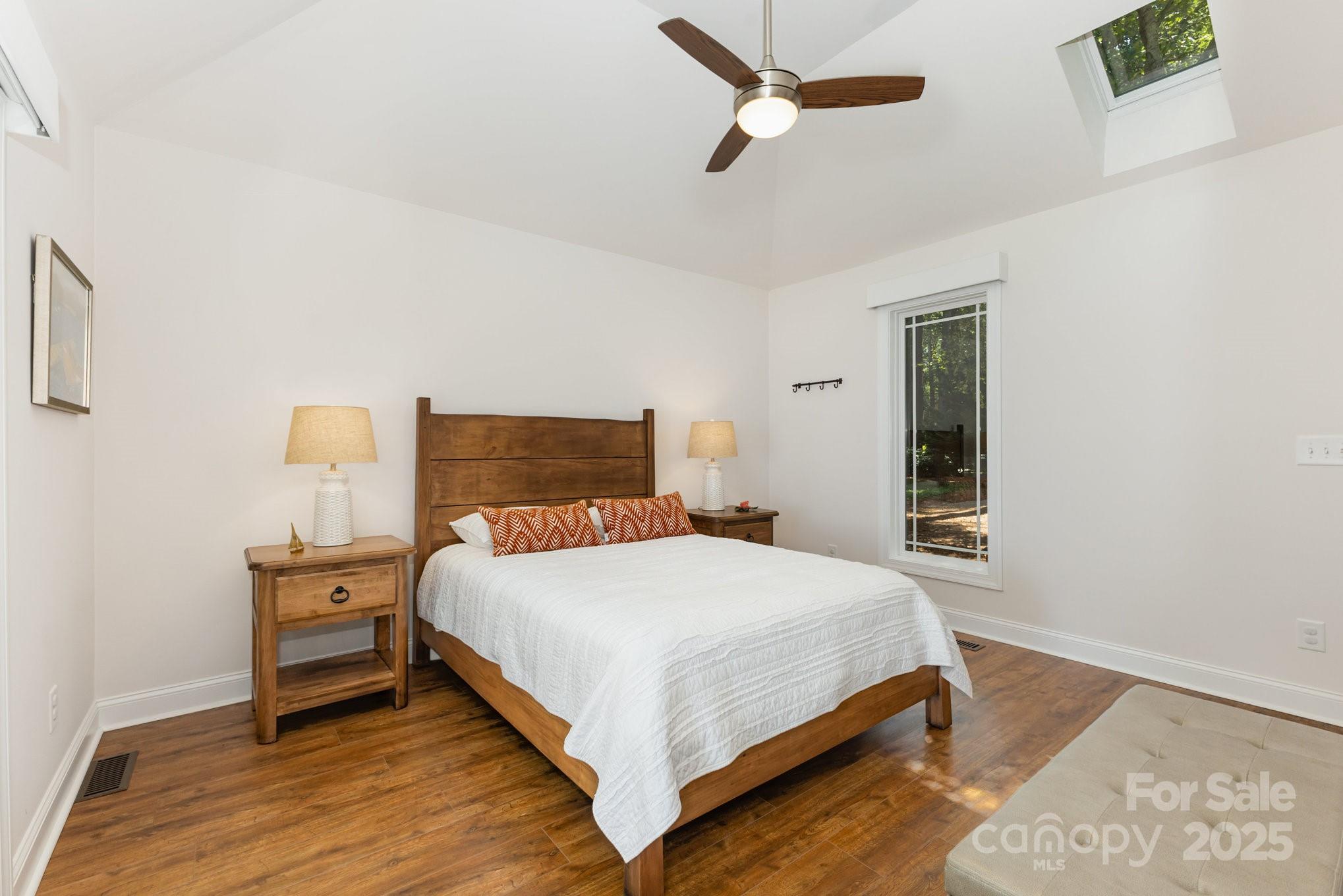 Lookout Point - Residential