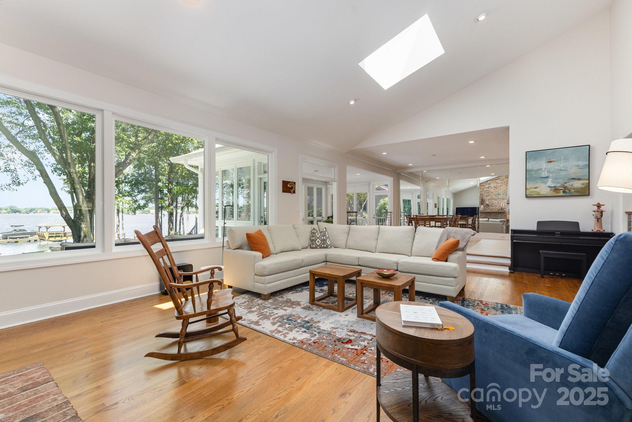 Lookout Point - Residential