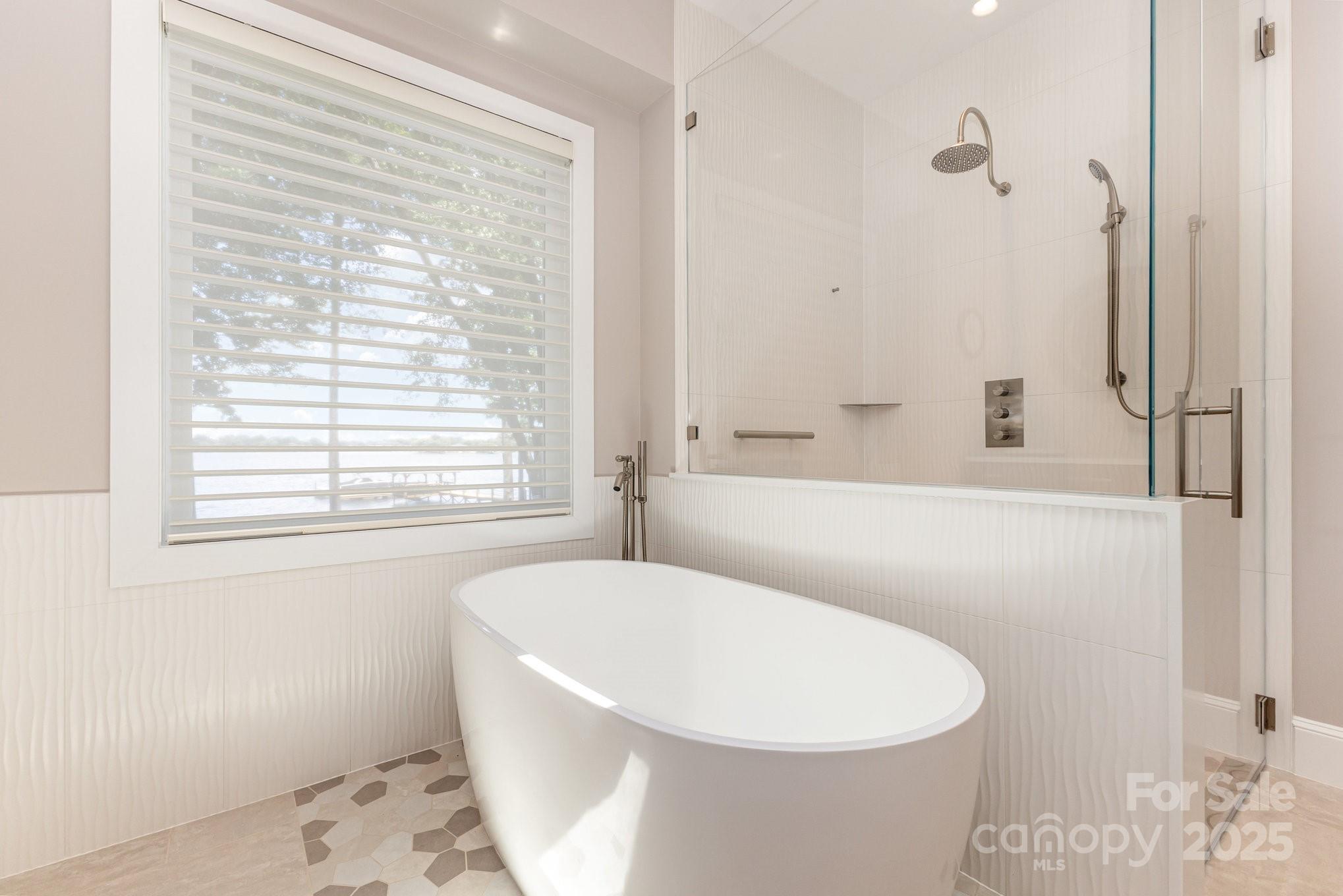 Lookout Point - Residential