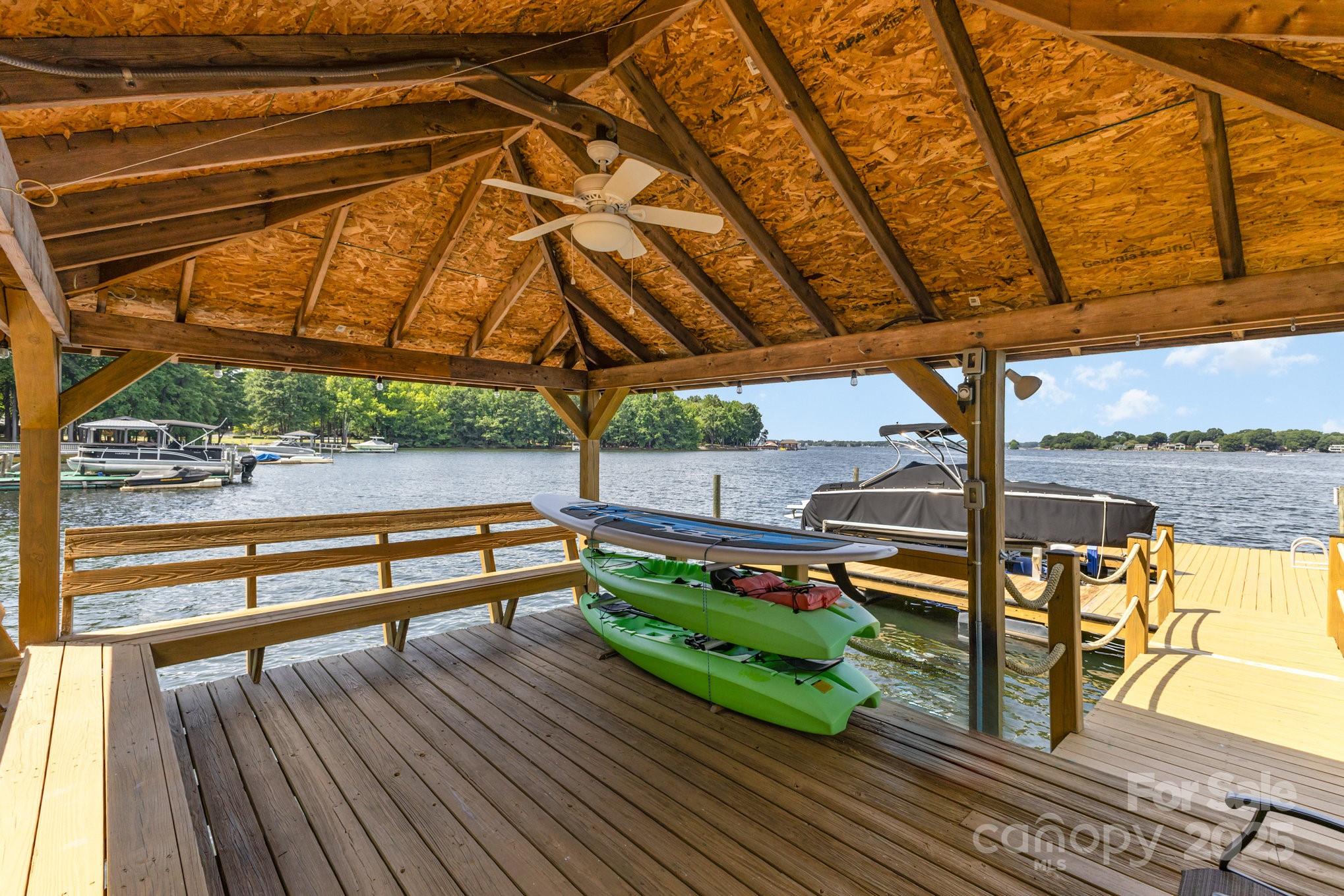 Lookout Point - Residential