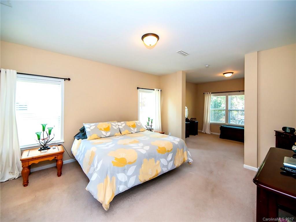 Pine Knoll - Residential