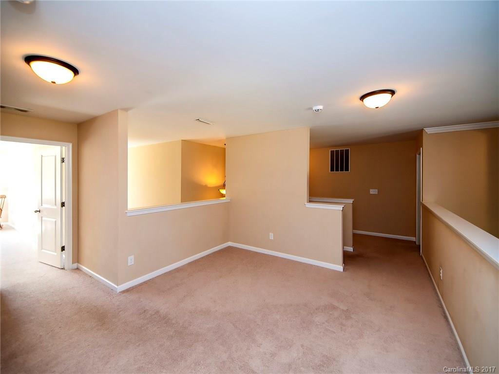 Pine Knoll - Residential