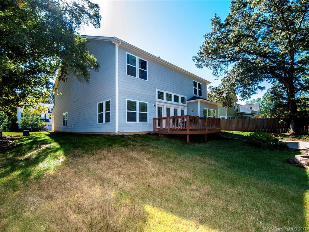 Pine Knoll - Residential