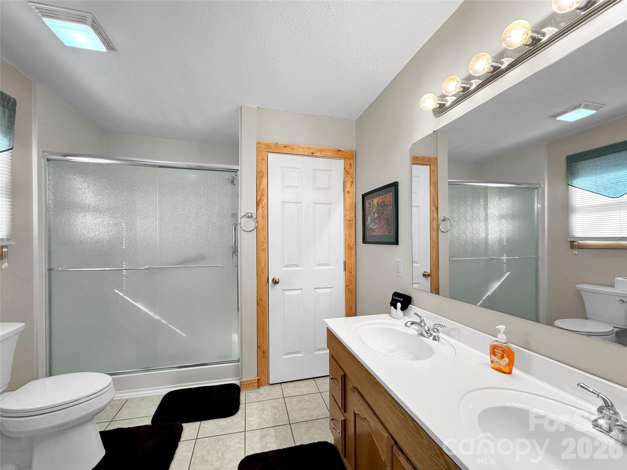 Creekside Villas - Residential