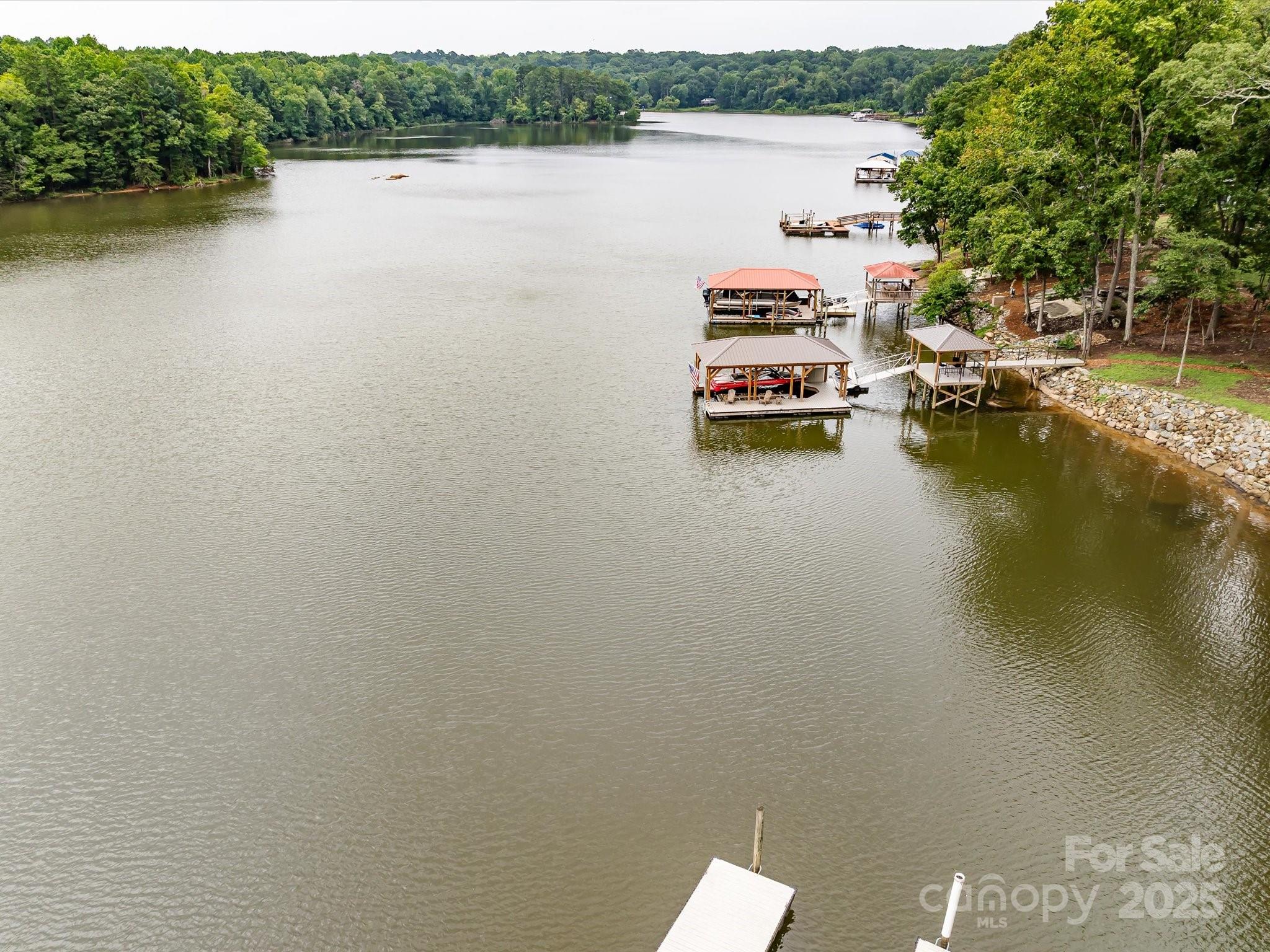 Mountain Point - Residential