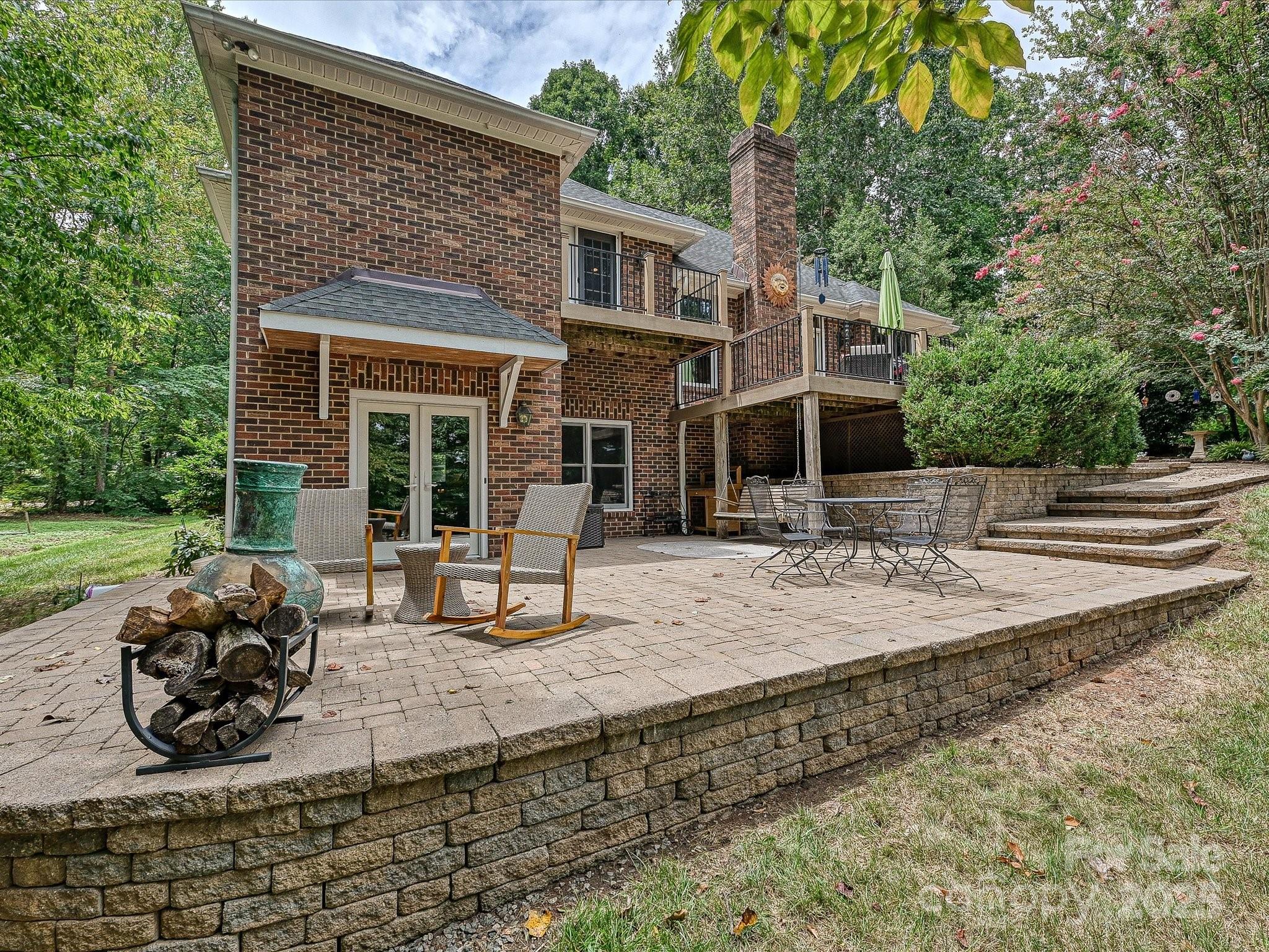 Mountain Point - Residential