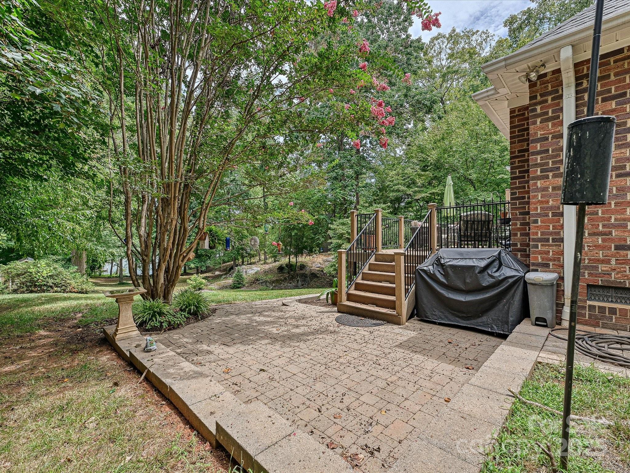 Mountain Point - Residential