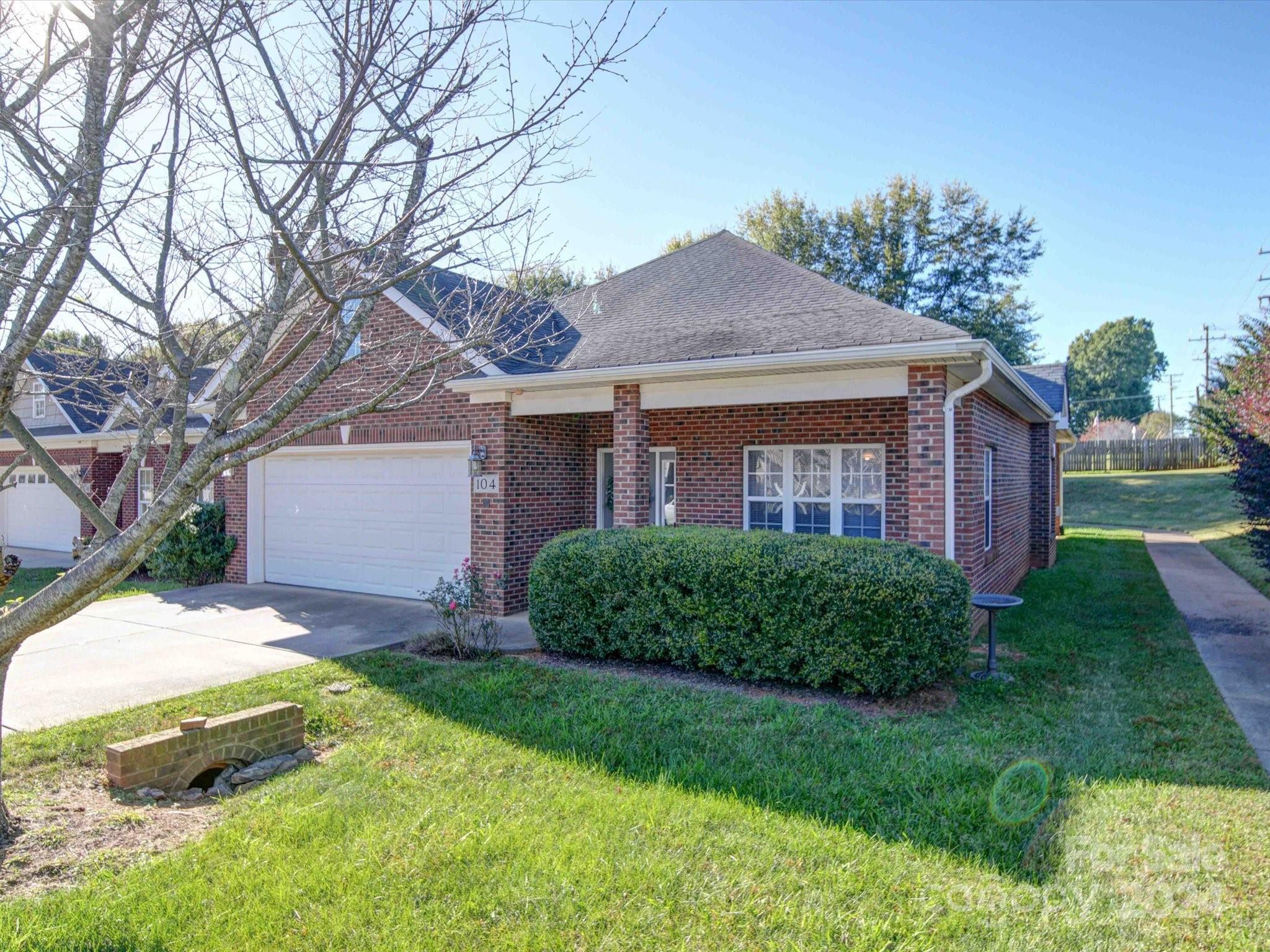 104 Aberdeen Drive