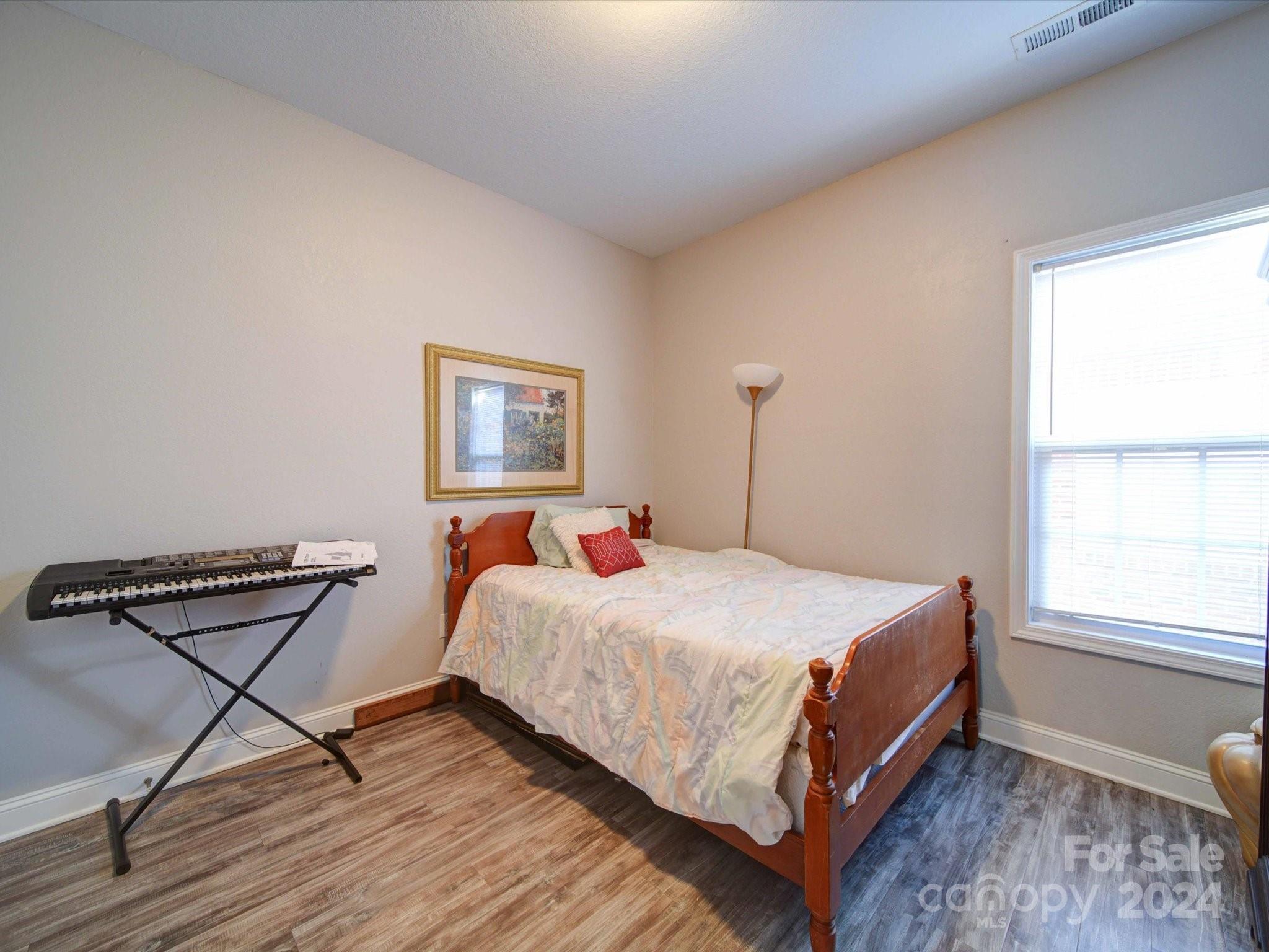 Aberdeen Village - Residential