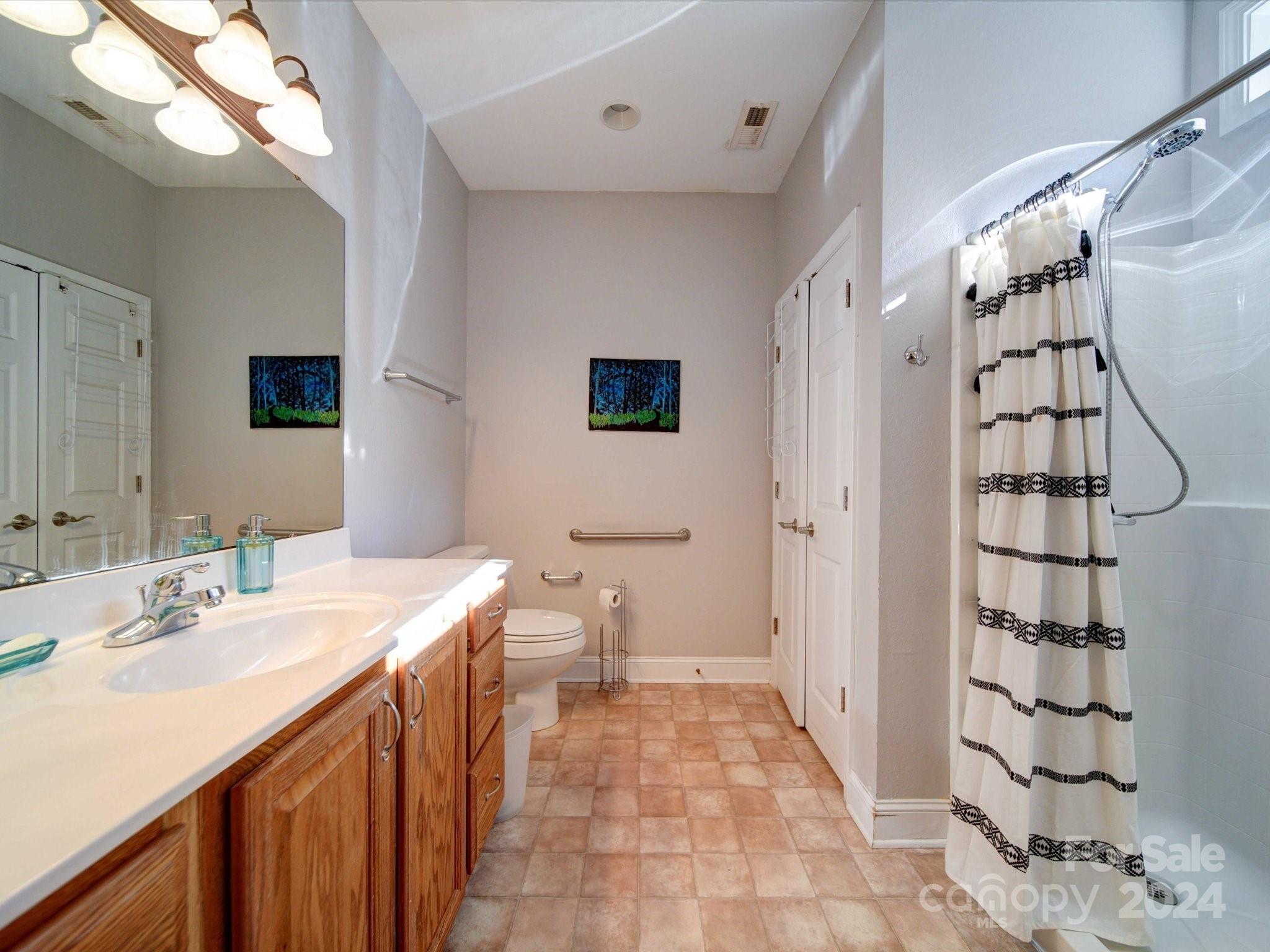 Aberdeen Village - Residential