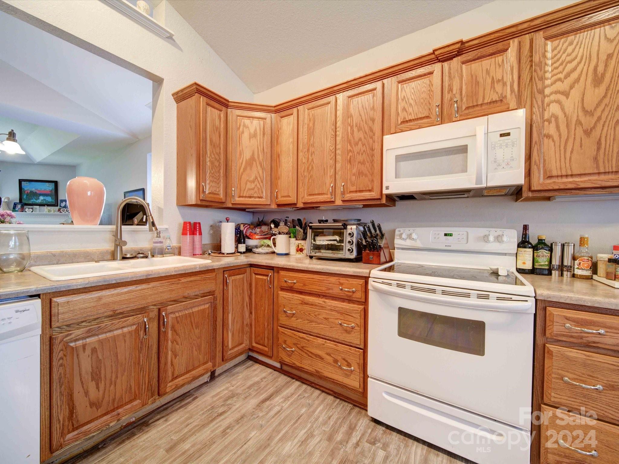 Aberdeen Village - Residential