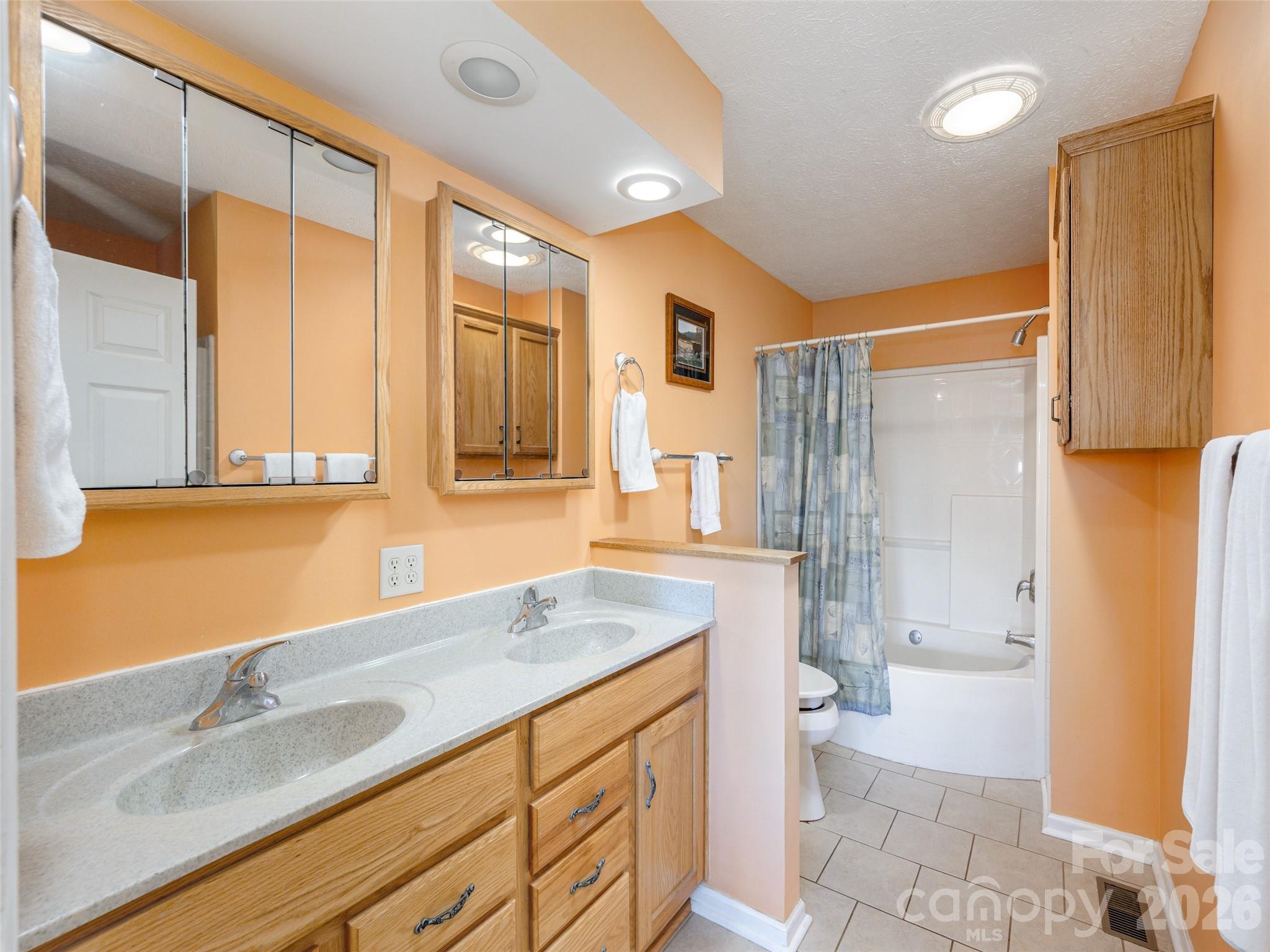 Pottery Terrace - Residential