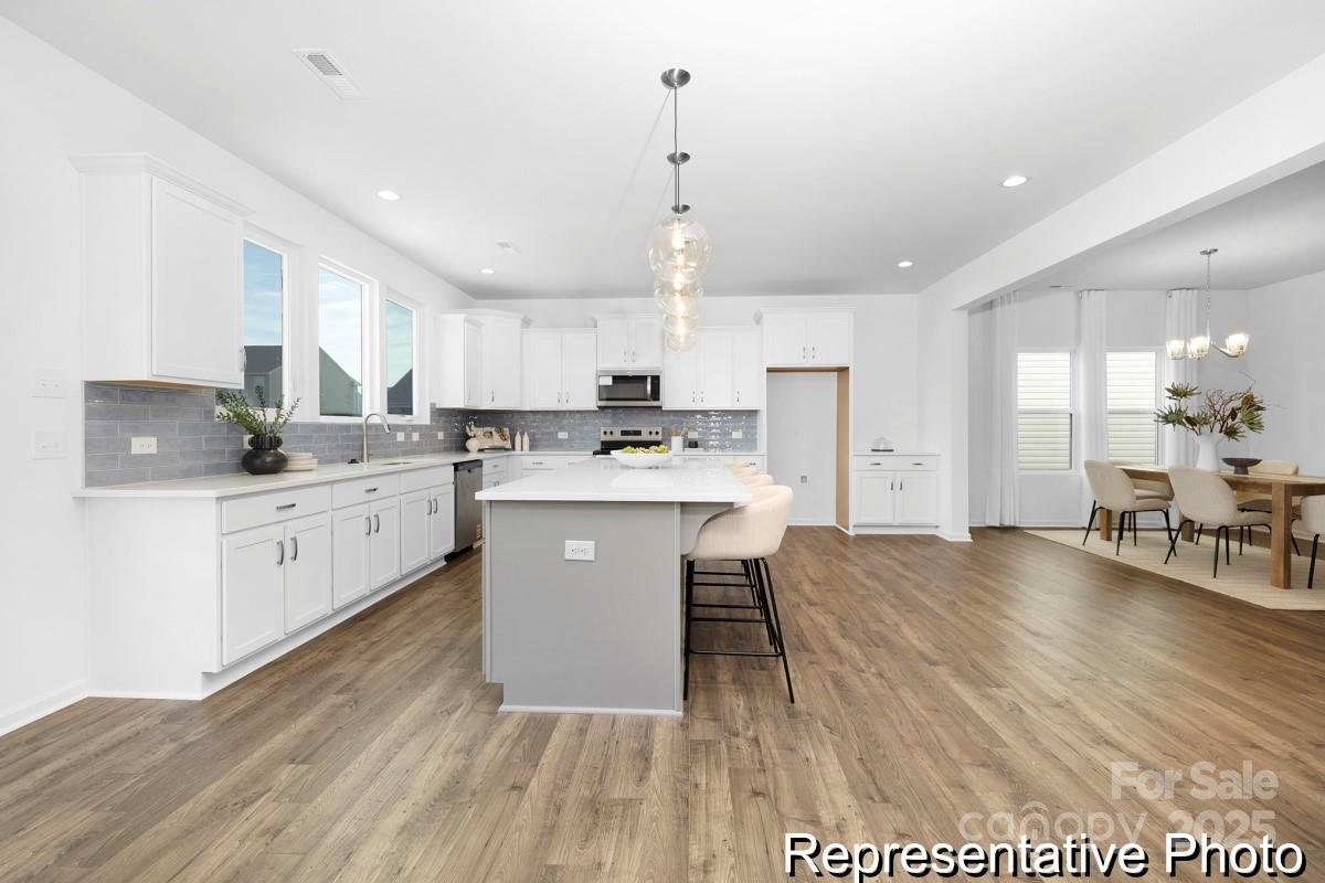 233 Wheatfield Drive 102p