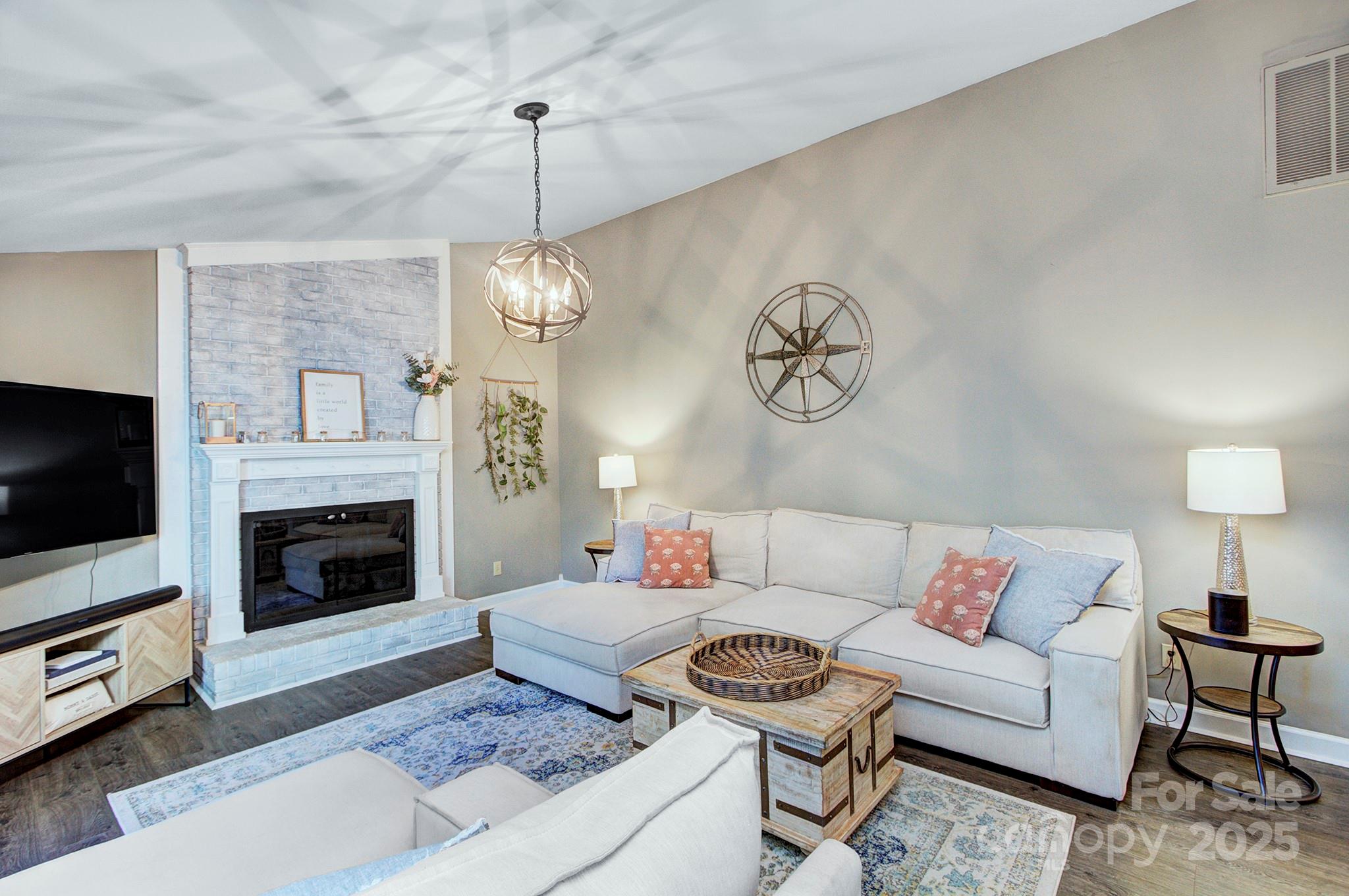 10016 Tealridge Lane