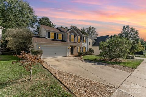 9824 Dauphine Drive Charlotte NC 28216