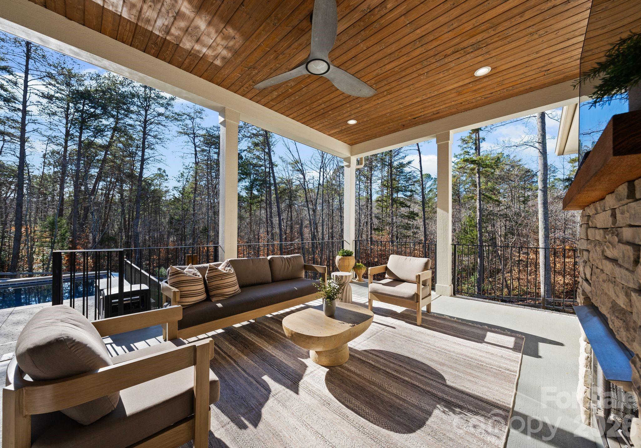 James Plantation - Residential