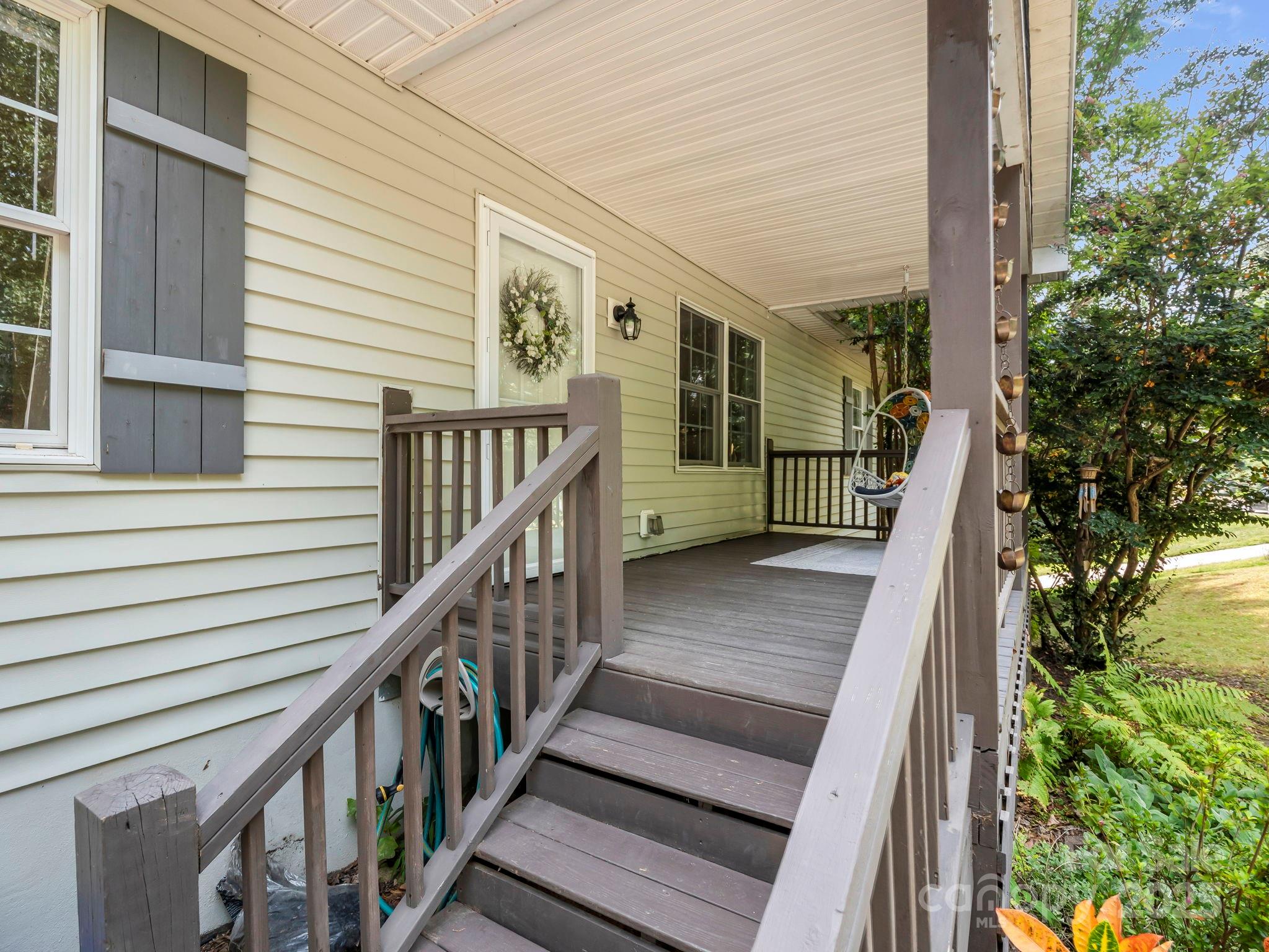 26 Grove Garden Avenue