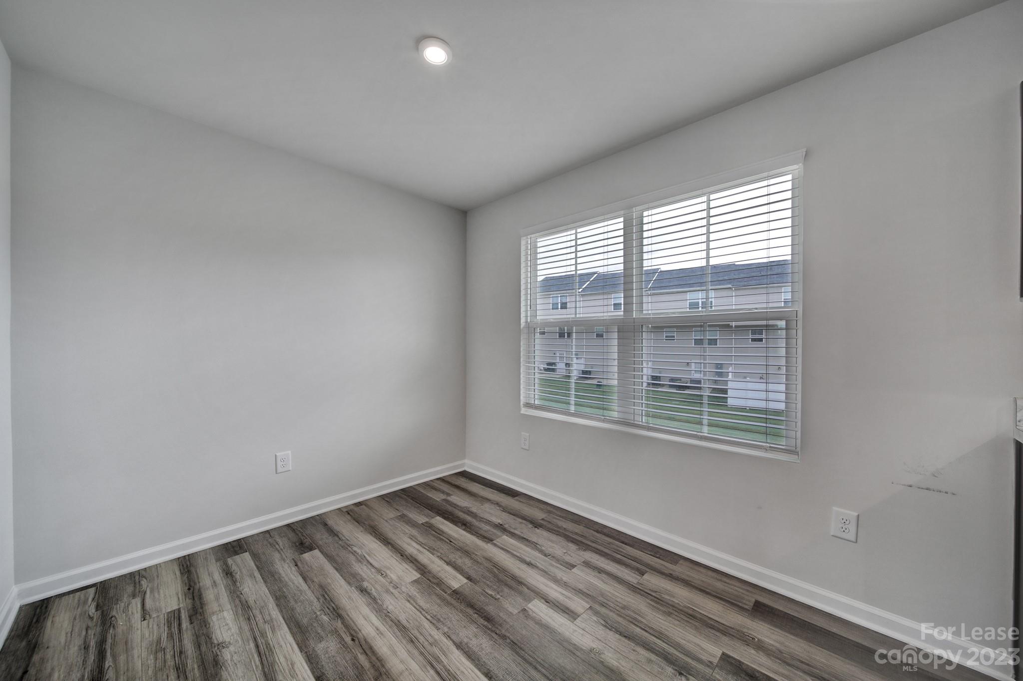 Dillon Lakes - Residential Lease