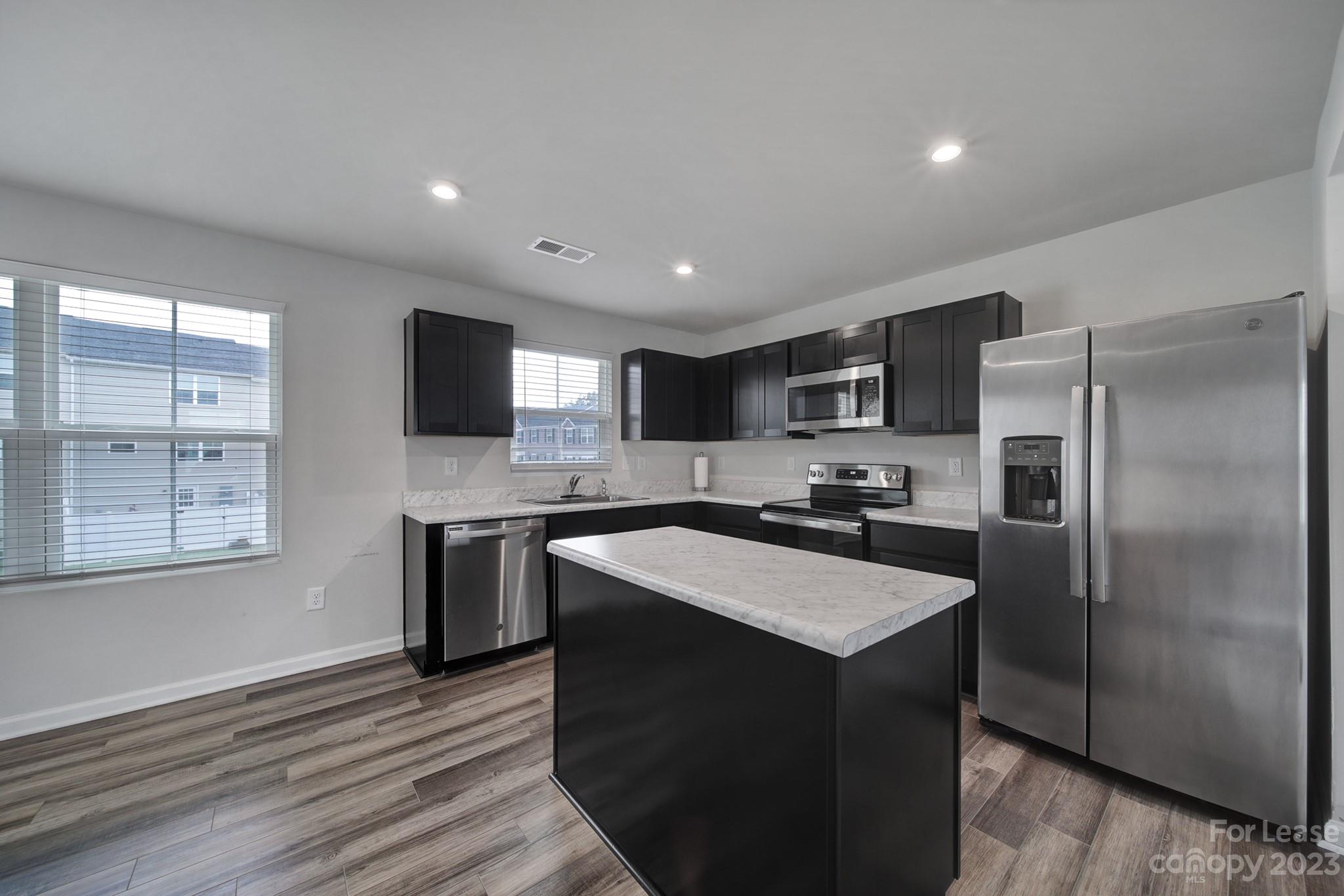 Dillon Lakes - Residential Lease