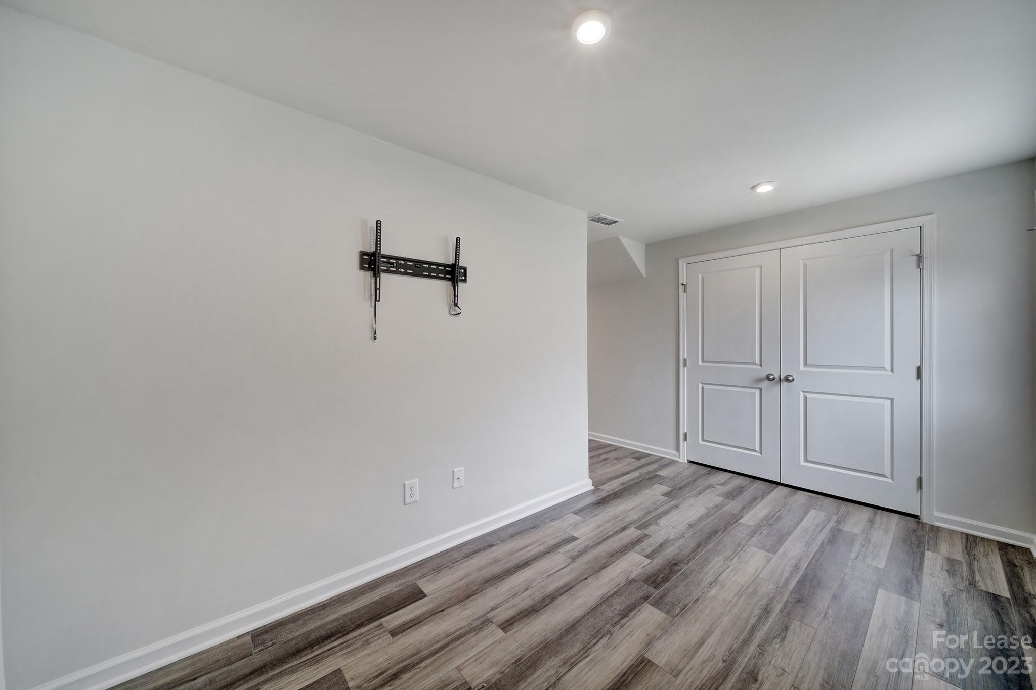 Dillon Lakes - Residential Lease