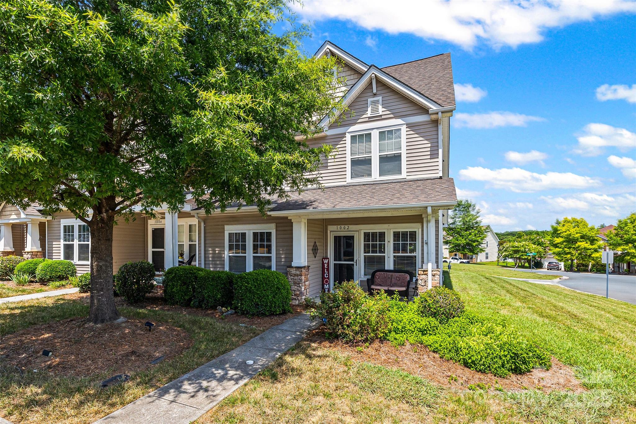 1002 Laparc Lane