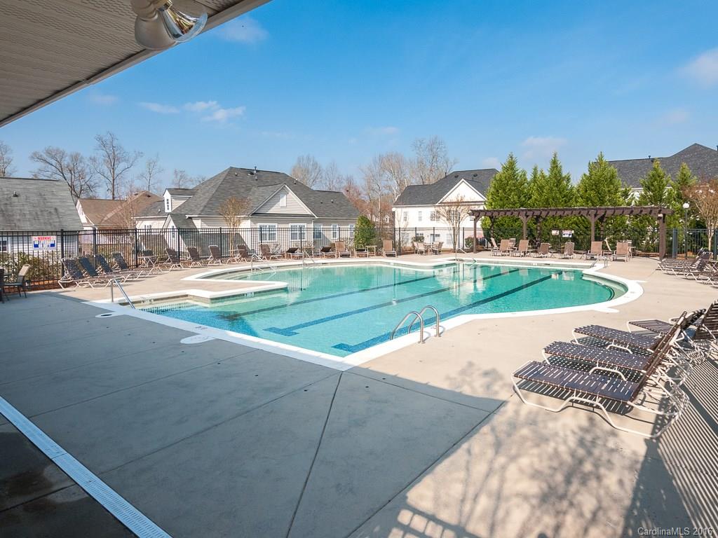 Riviera - Residential